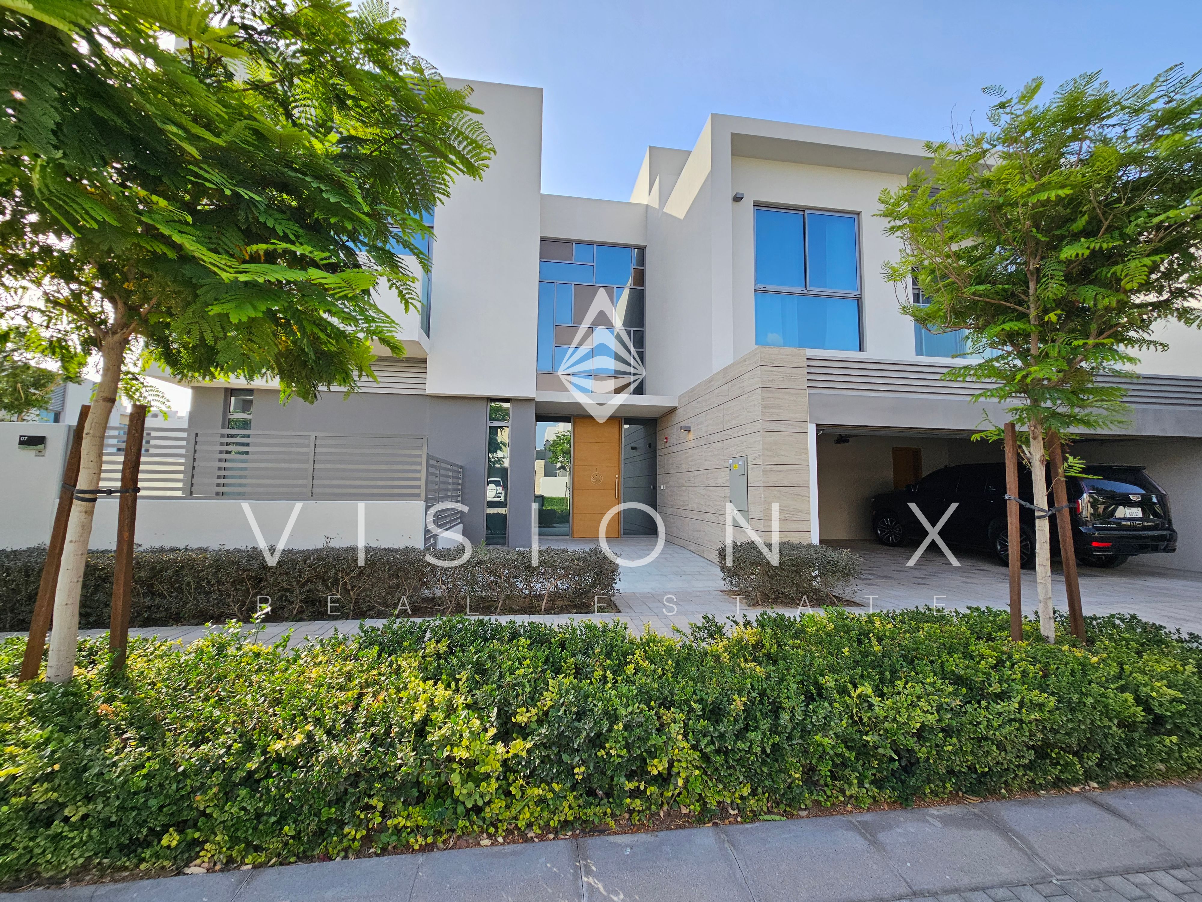 Peaceful Community | Spacious Villa | Ready