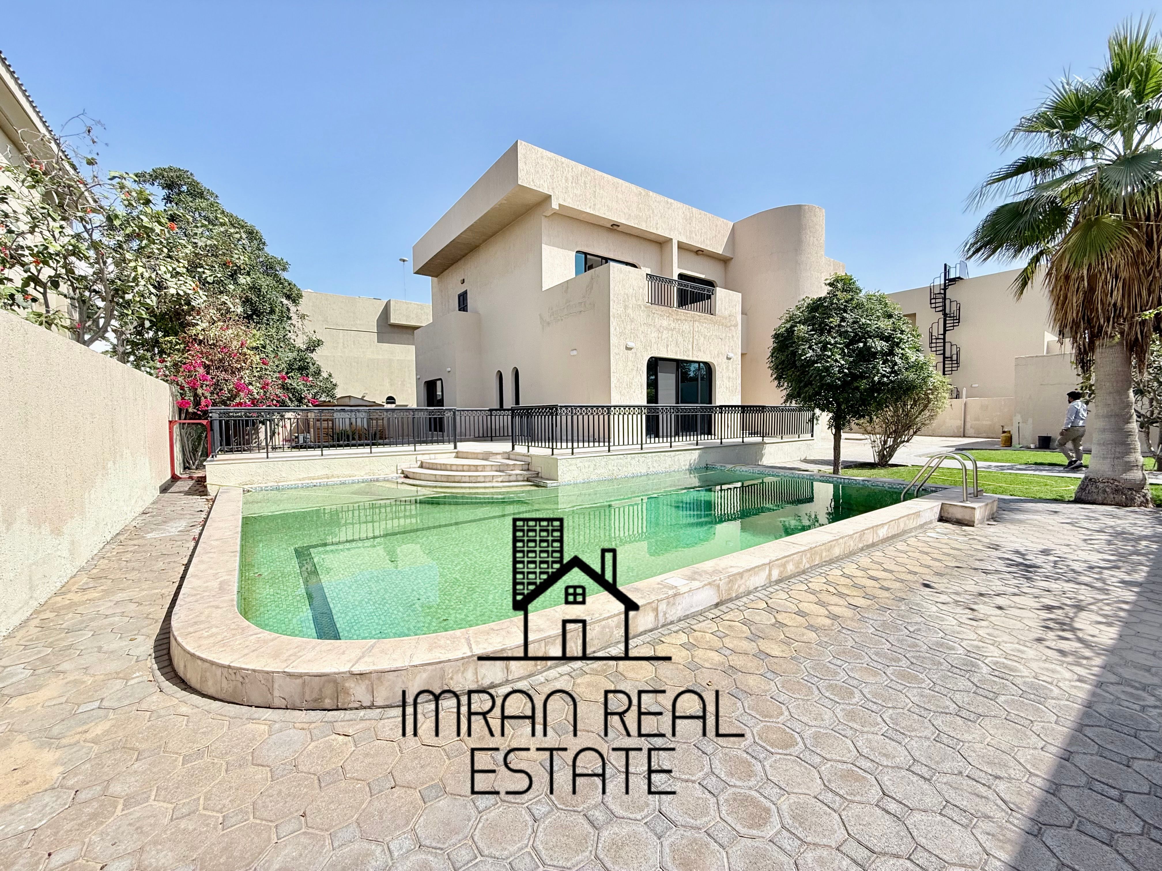 Bright & Spacious 4-Master Room with Pool & Garden |Well-Maintained Family Villa in Al Falaj