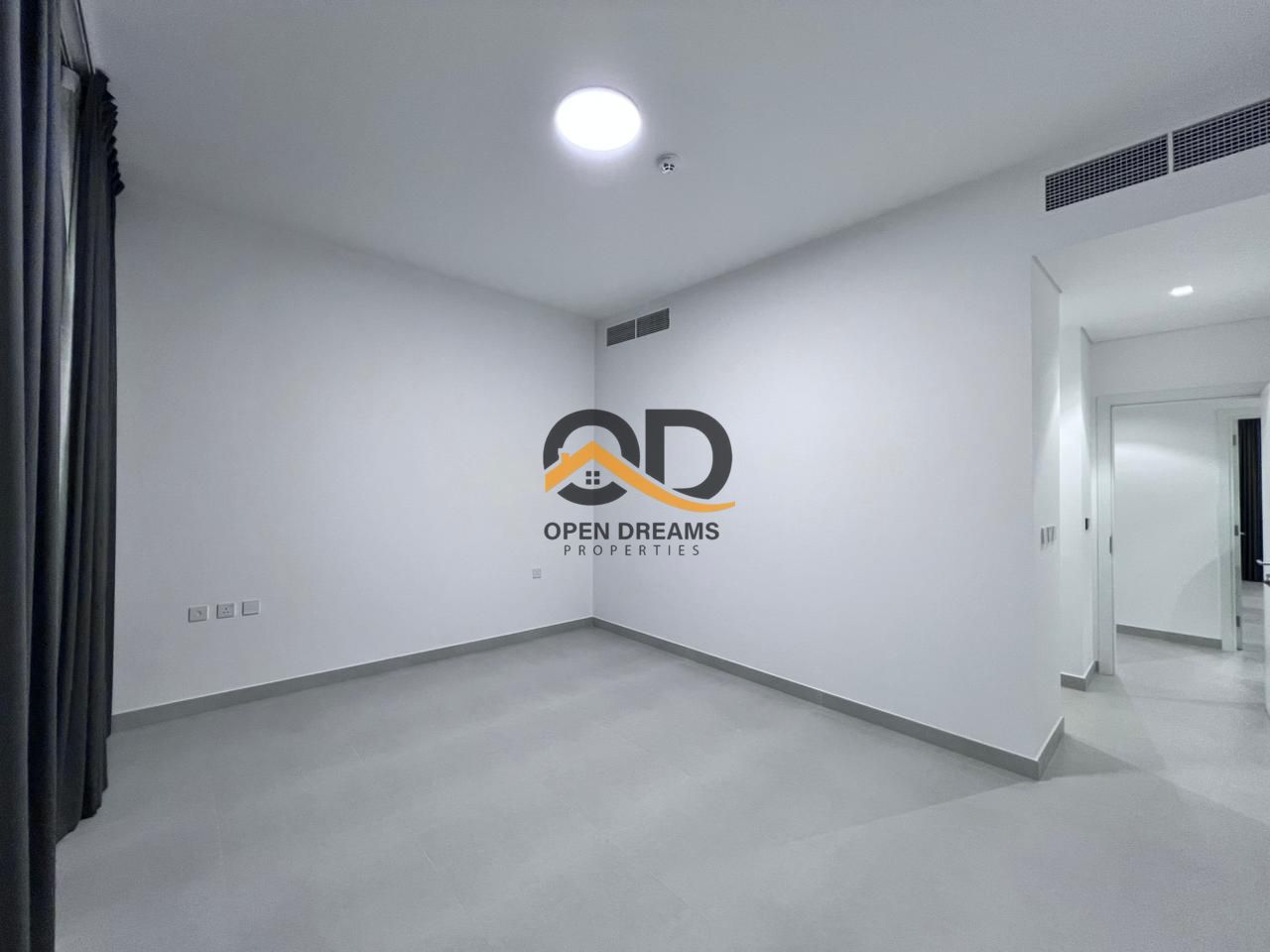 Distress Deall | 3BR+Maid | Corner Unit | Freehold