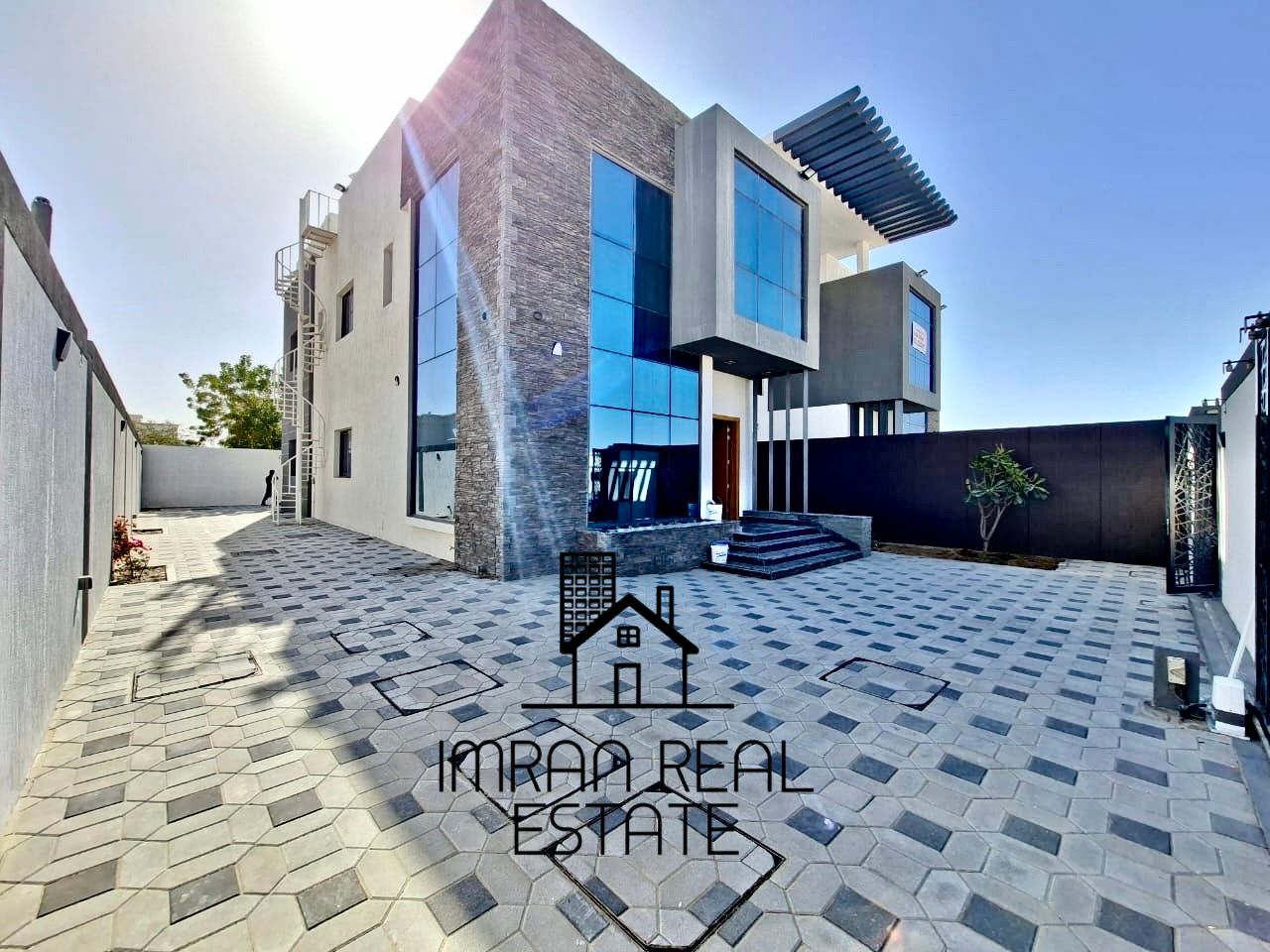 Brandnew Spacious Modern Design 5BR Villa Huge Size Ready to Move Independent
