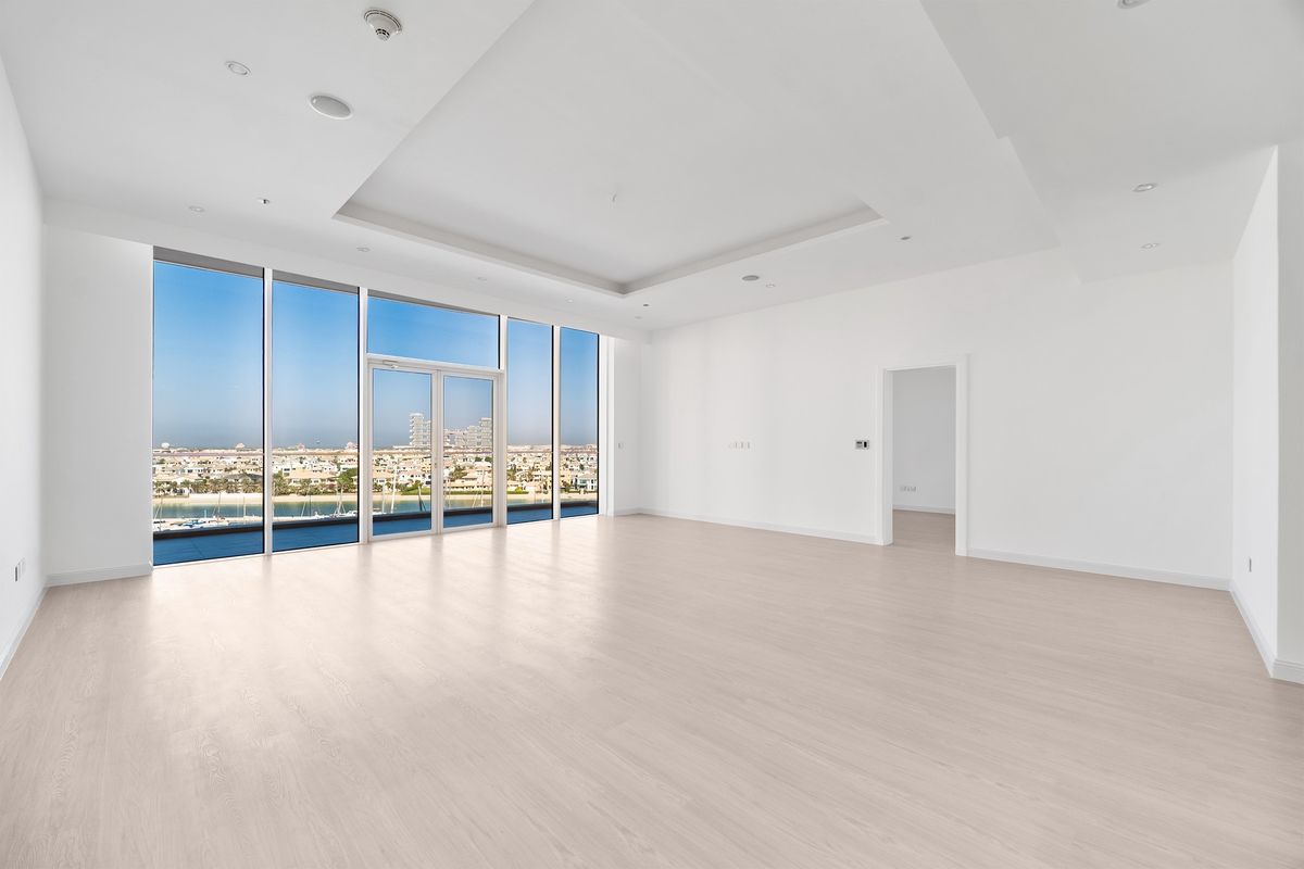 Royal Atlantis View | Fully Renovated | Vacant
