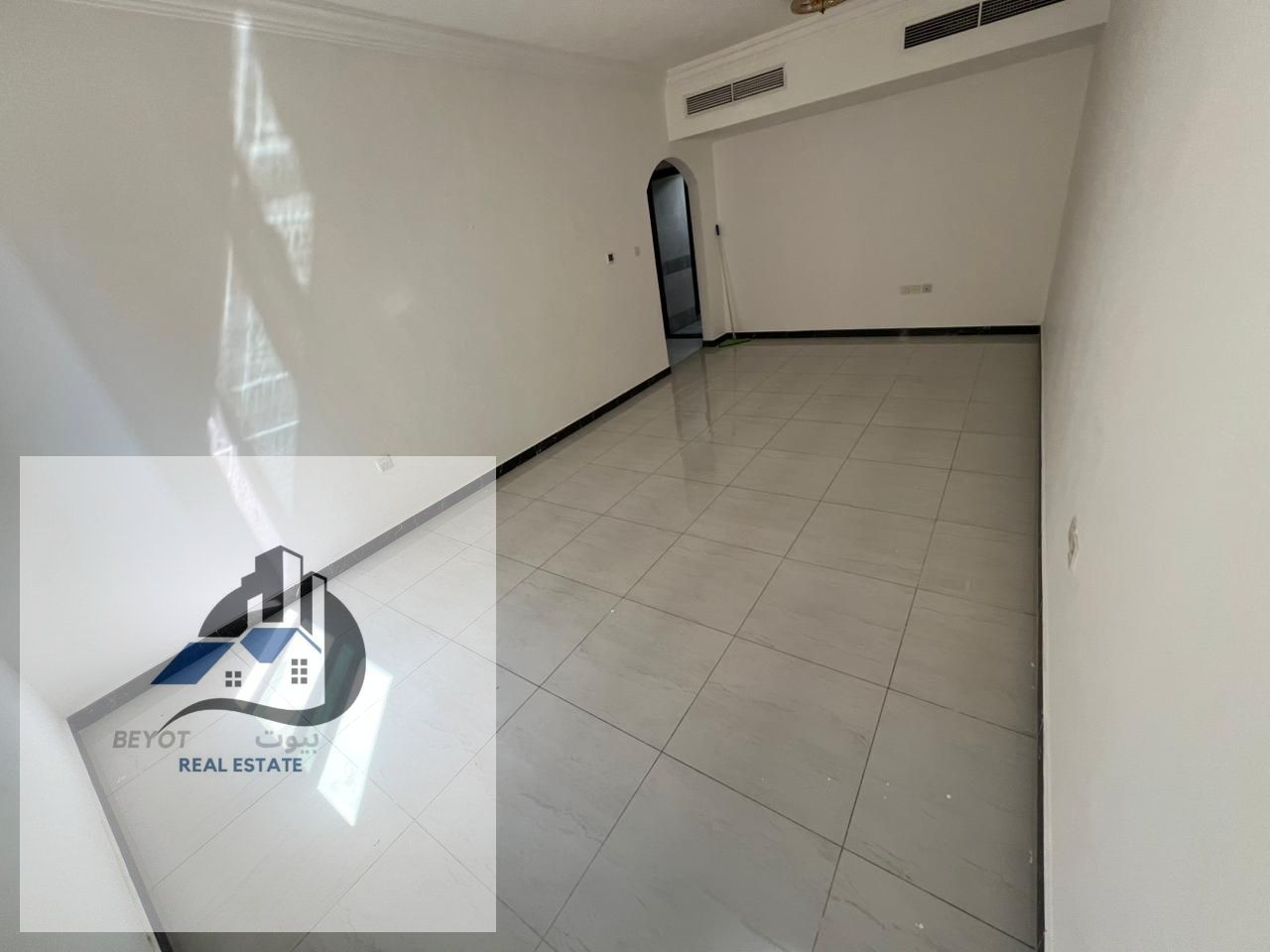 For Rent – Ajman | Al Mowaihat 3 Spacious 2 Bedroom Apartment for Annual Rent Location: Al Mowaihat 3 – Emirate of Ajman Apartment Deta