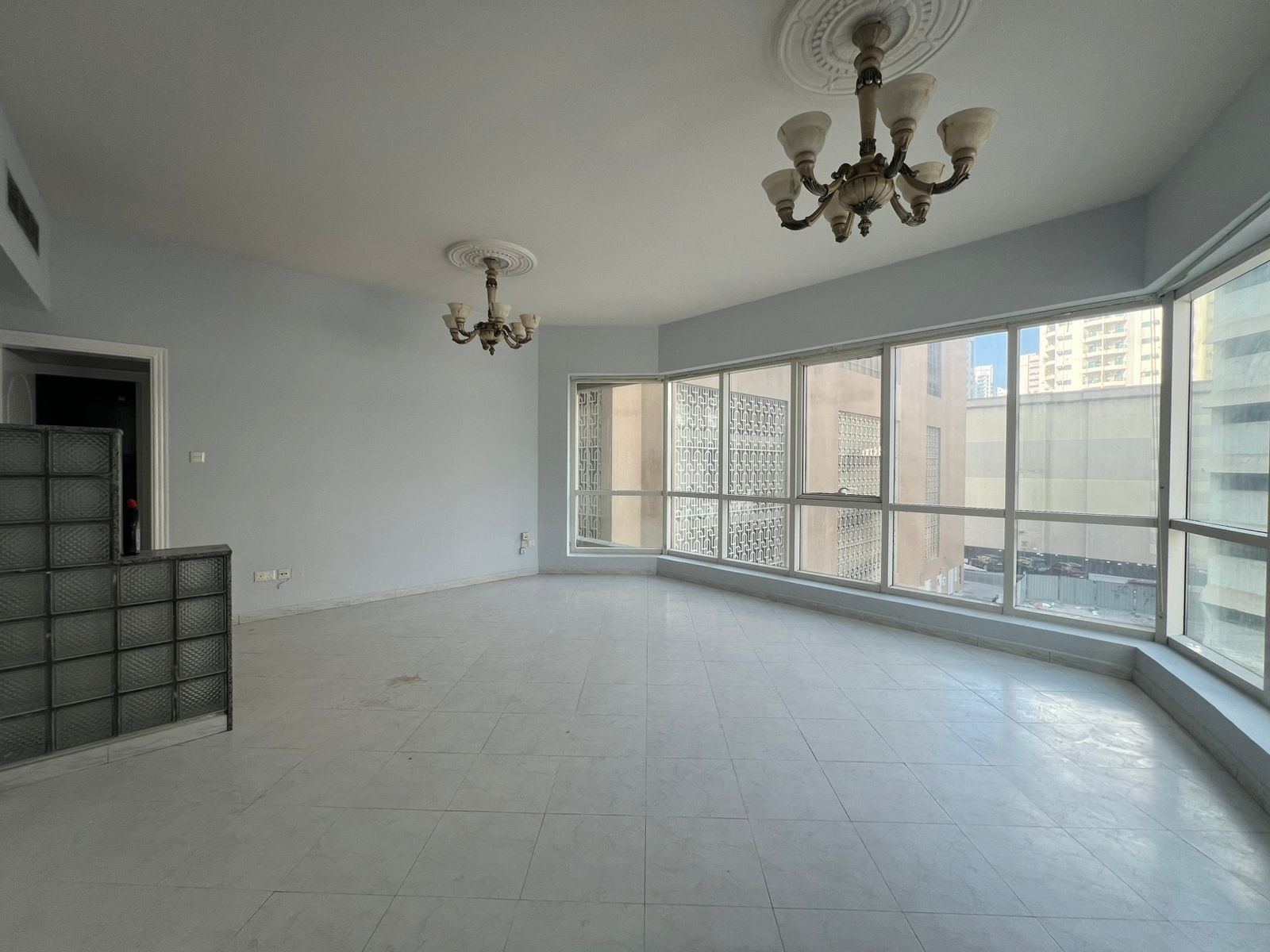 Free AC / 1BR + Living Room / Sea View / Laundry Room / 1 Bathroom / Closed Kitchen / One Month Free / Garden Inside the Tower / Near Dubai Exit / Fam