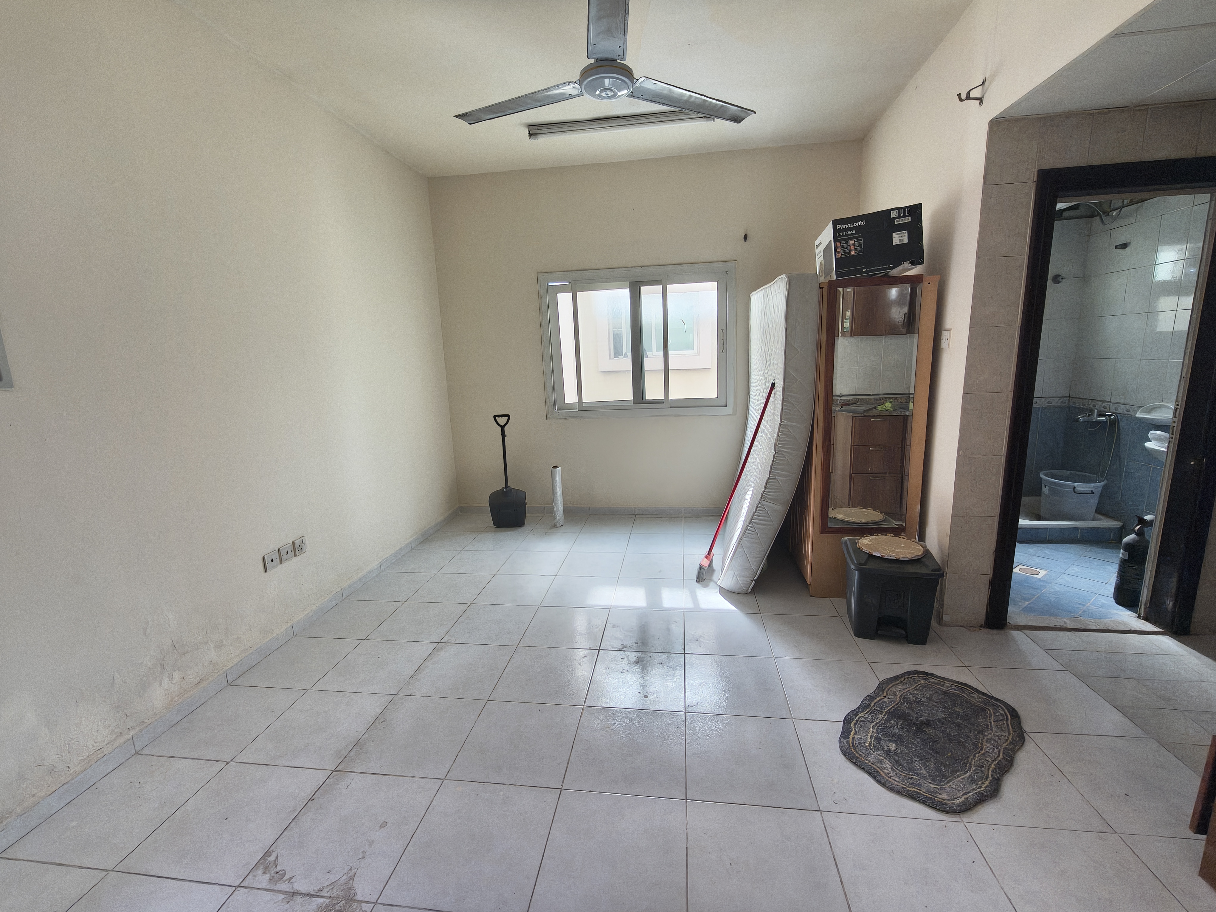 Big Studio with separate kitchen for family in muwaileh with 4 cheques payment