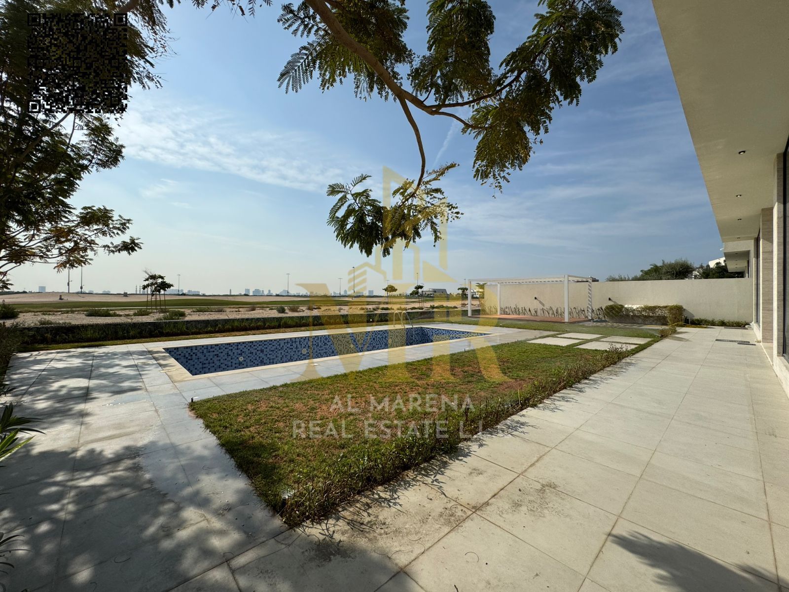 A villa with all electricity, water and air conditioning fees included, on the main street, ready to move in, in the most prestigious areas of Ajman.