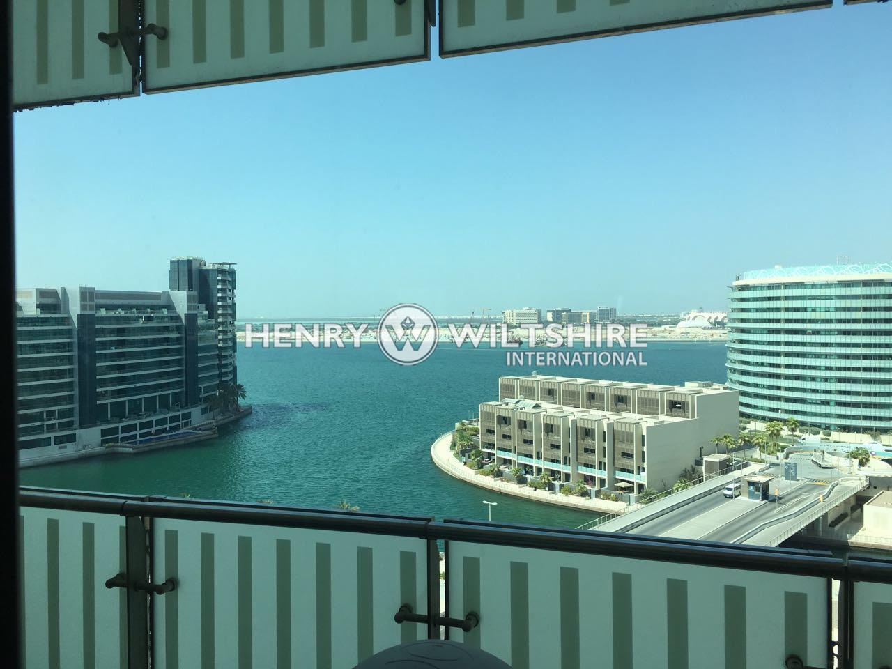 High floor. Sea view. Ideal investment or live in.