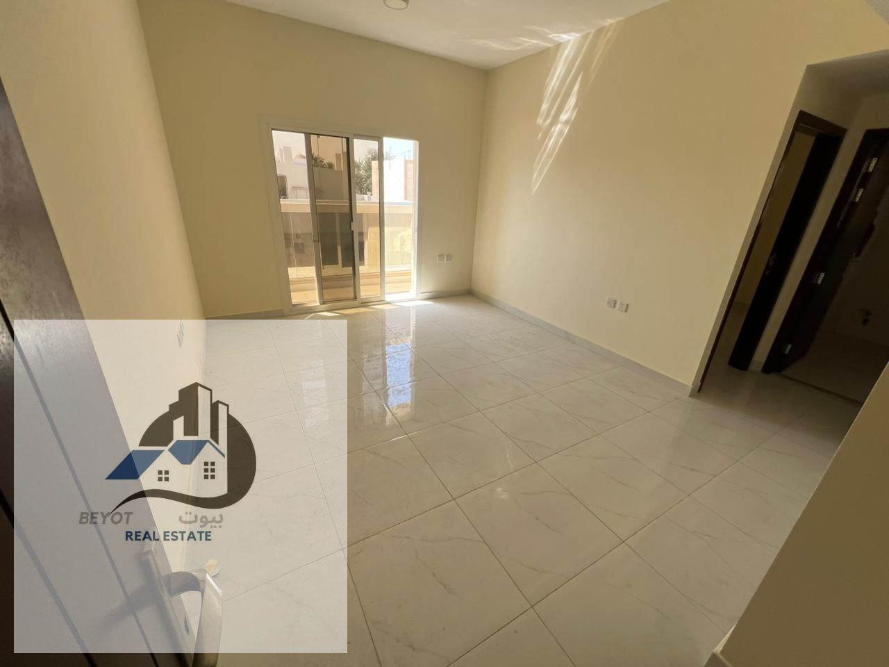 For Rent – Ajman, Al Naeemia 2 Unit Type: 1 Bedroom + Living Room Location: Opposite Safeer Mall, near Dubai and Sharjah exits for easy access to m