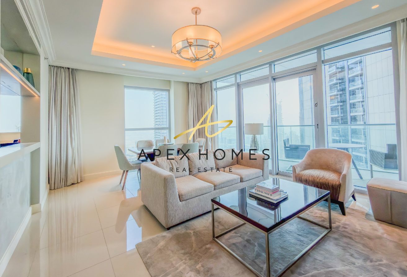 Luxury Living I Mall Access I Spacious Unit