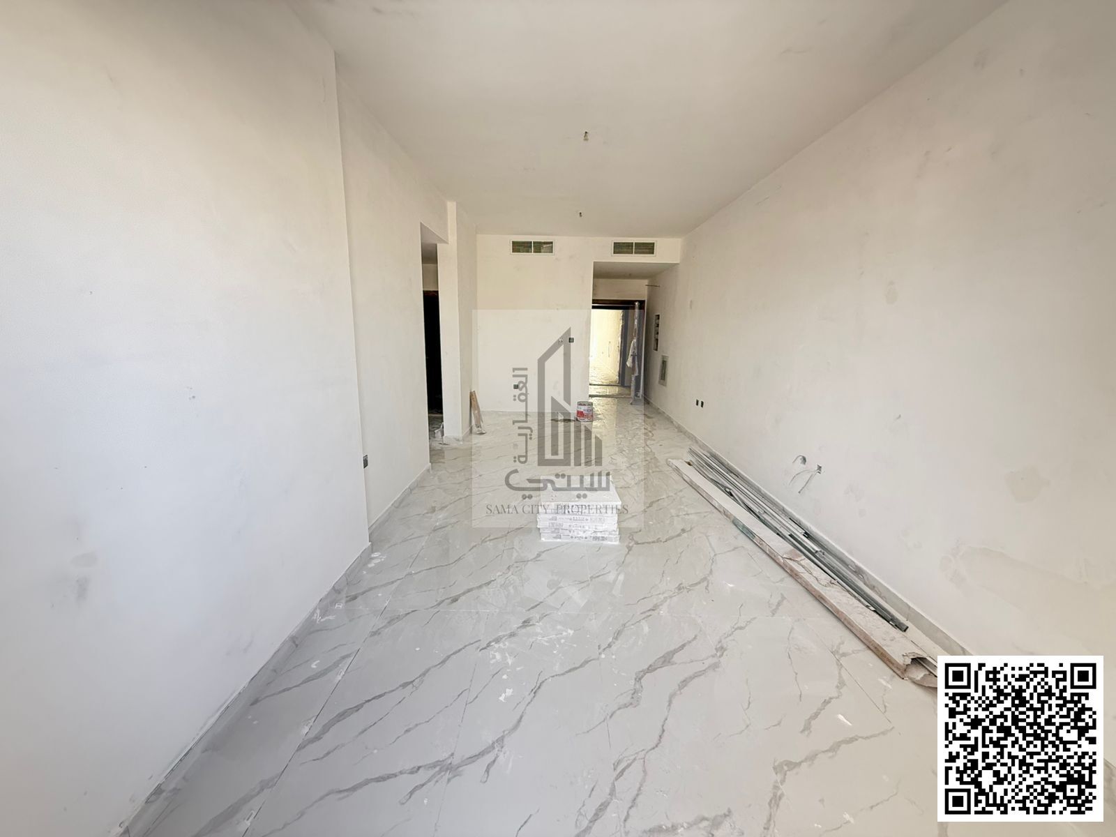 One bedroom and living room for rent, close to all services.