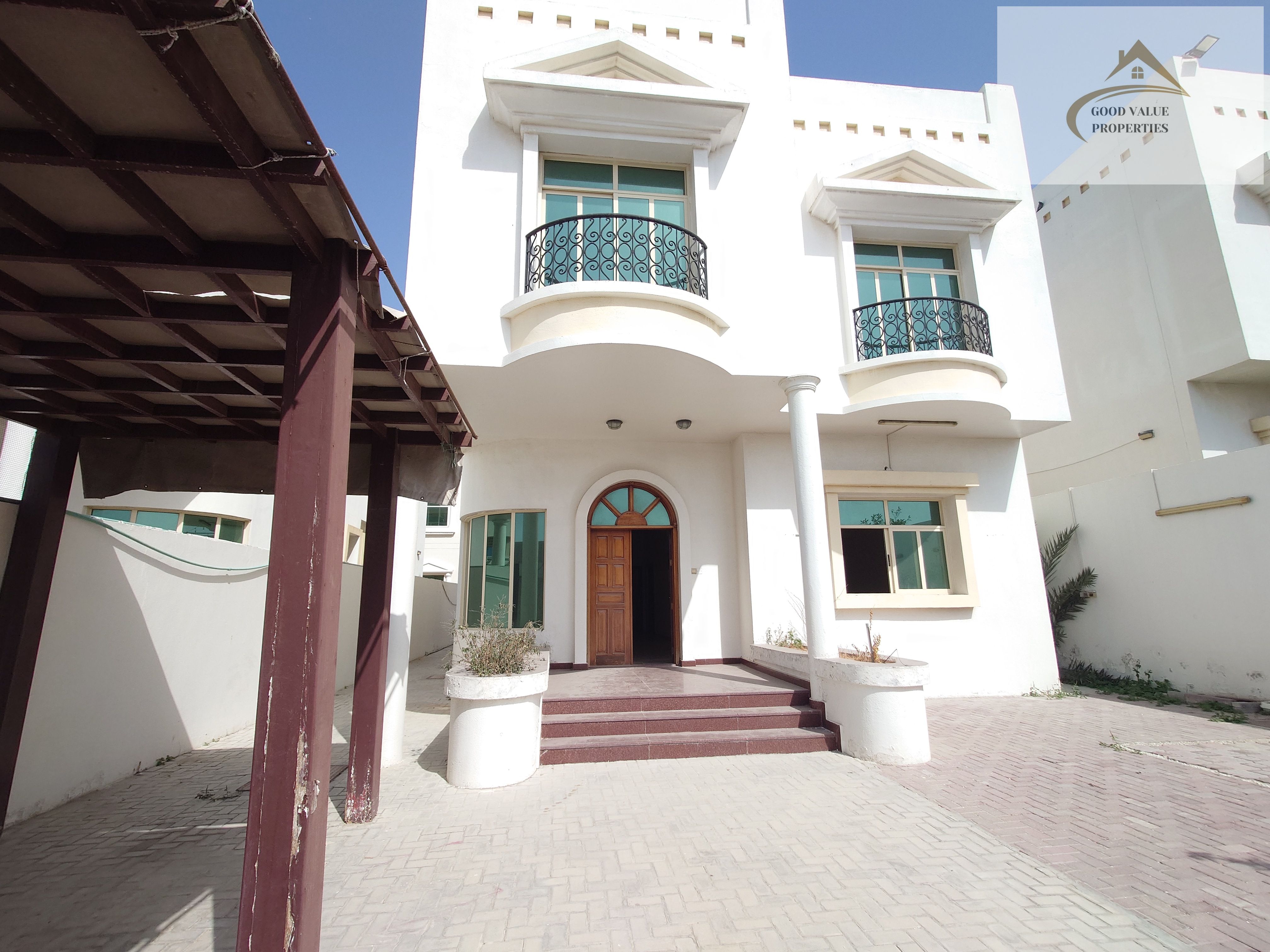 LAHWISH DOUBLE STORY 4BHK VILLA JUST 110K TWO MASTER BEDROOMS WARDROBES MAID ROOM INSIDE AC