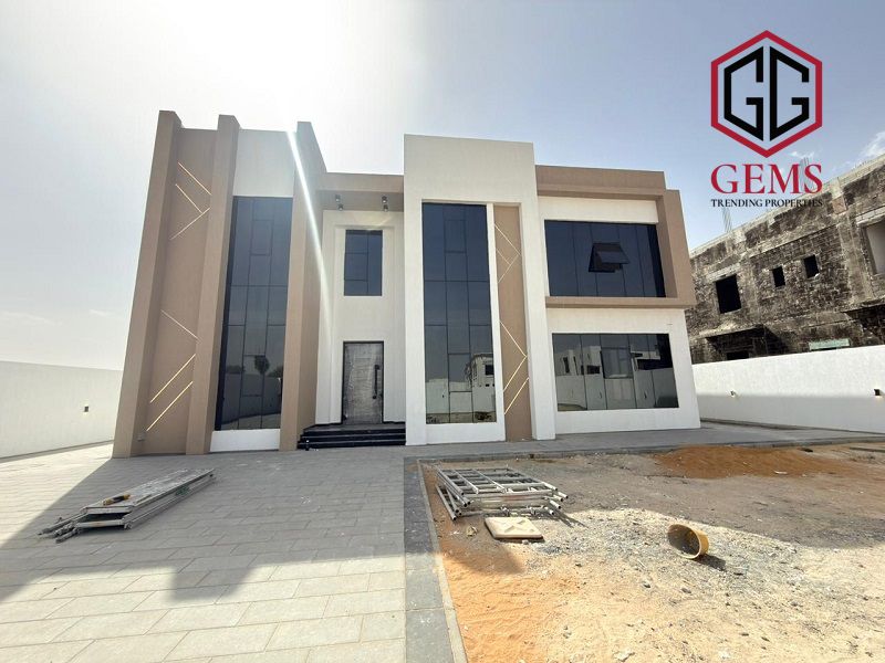 BRAND NEW | MODERN DESIGN | SPACIOUS LAYOUT