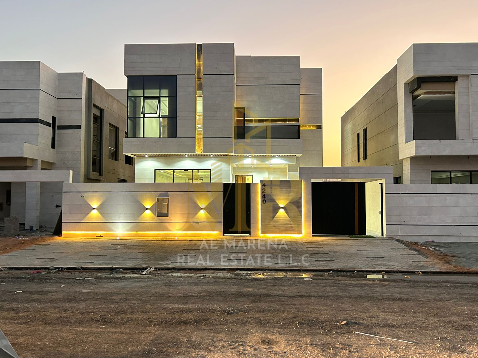 Direct from the owner, freehold ownership for all nationalities, price including registration fees.