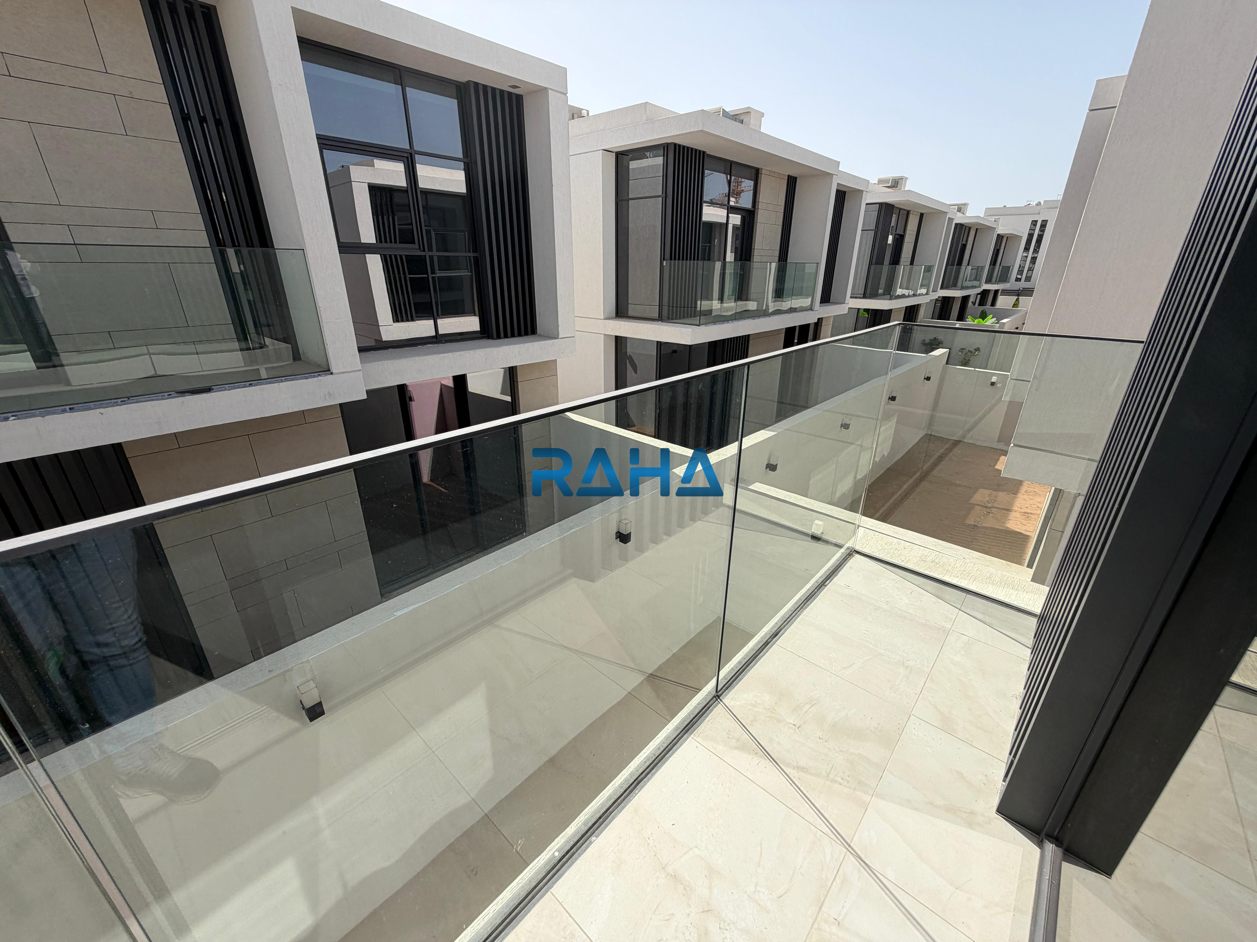 4BHK plus maid room Brand New Villa Dannah Bay Al Marjan