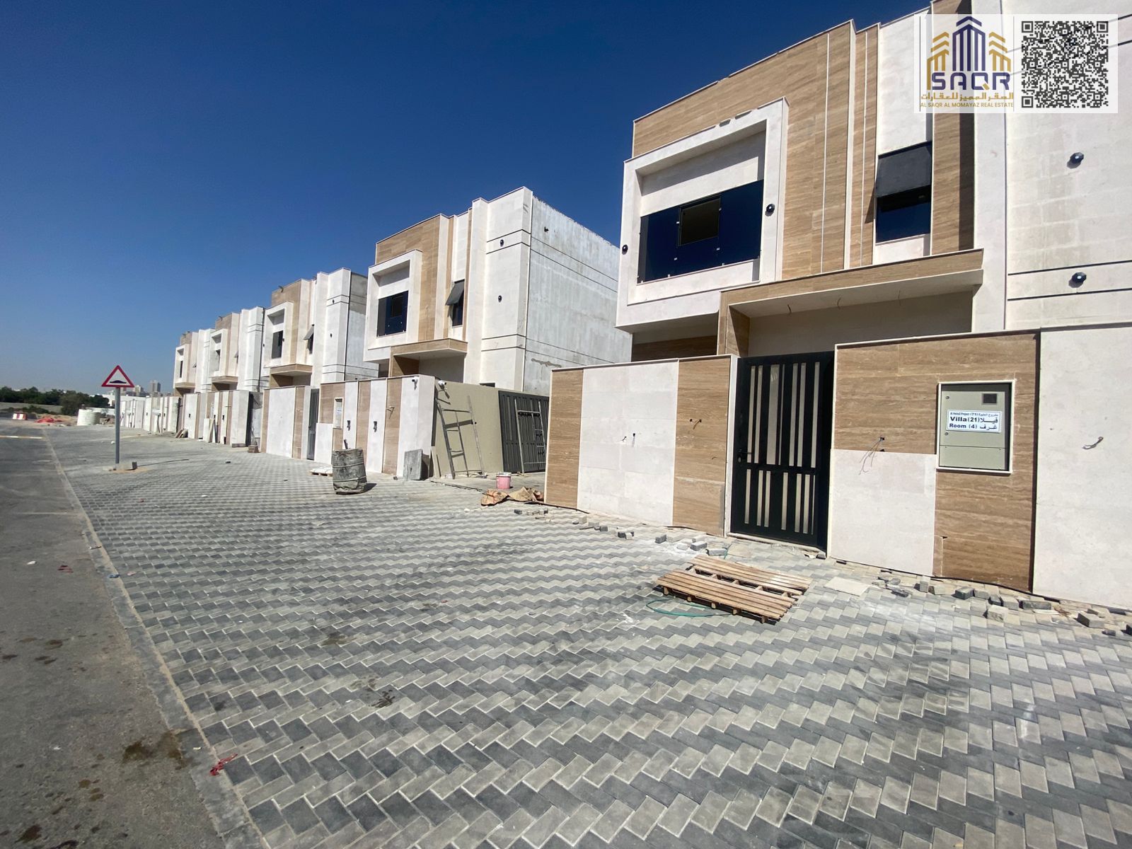 Luxury villa for sale. Price includes registration and ownership fees.