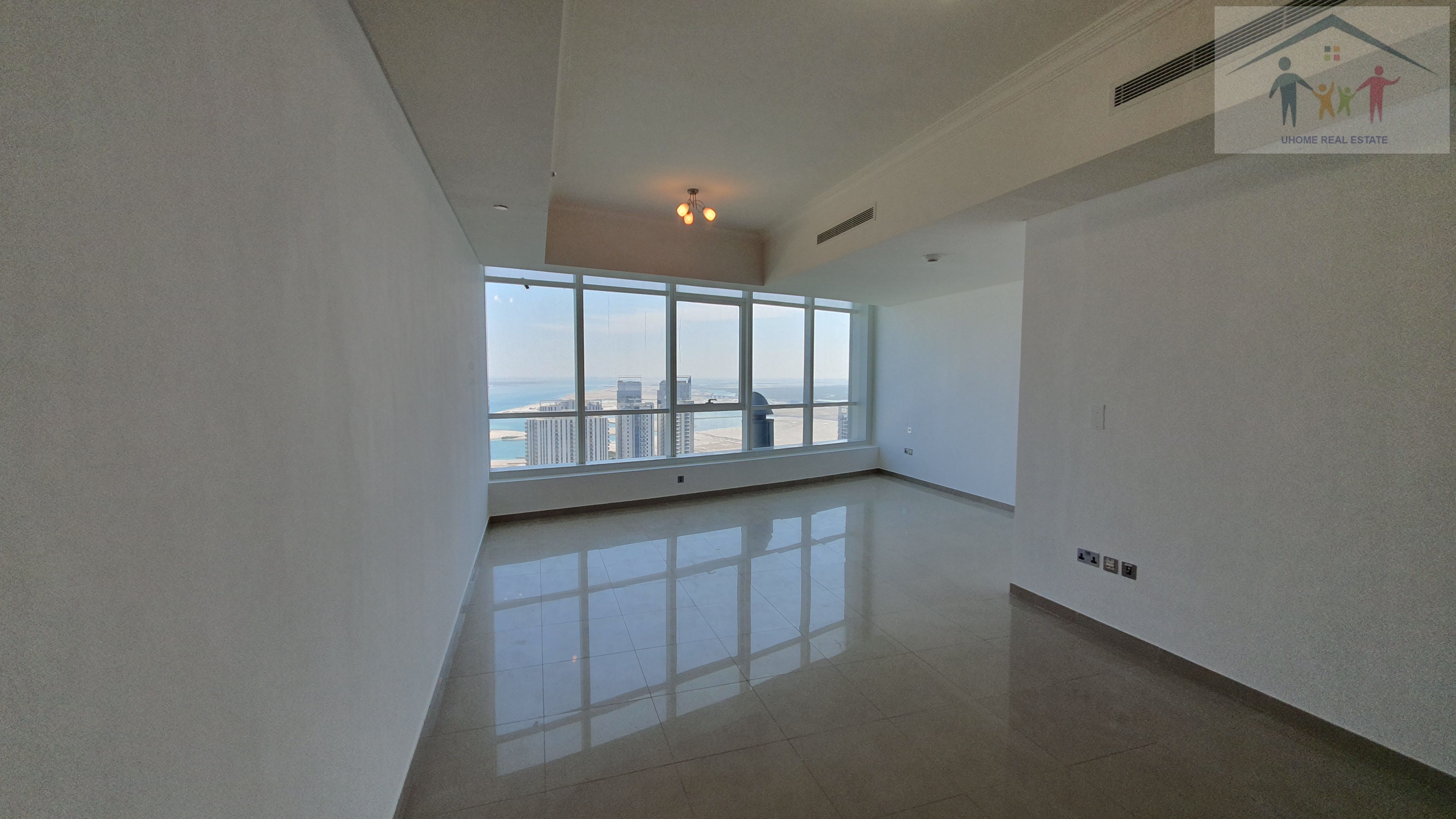 Vacant / Ready to move / Spacious