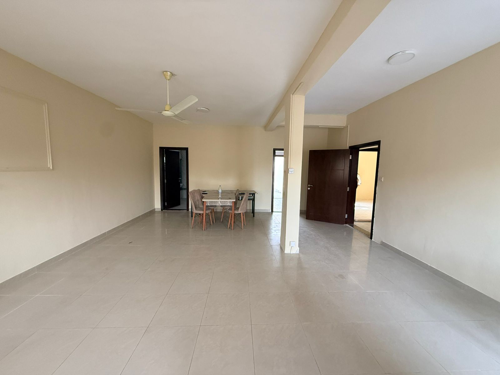 Renovated Arabic House in Al Qadisiyah on Main Road – 3BR + Majlis – Maid’s Room – Garden & Parking – No Deposit