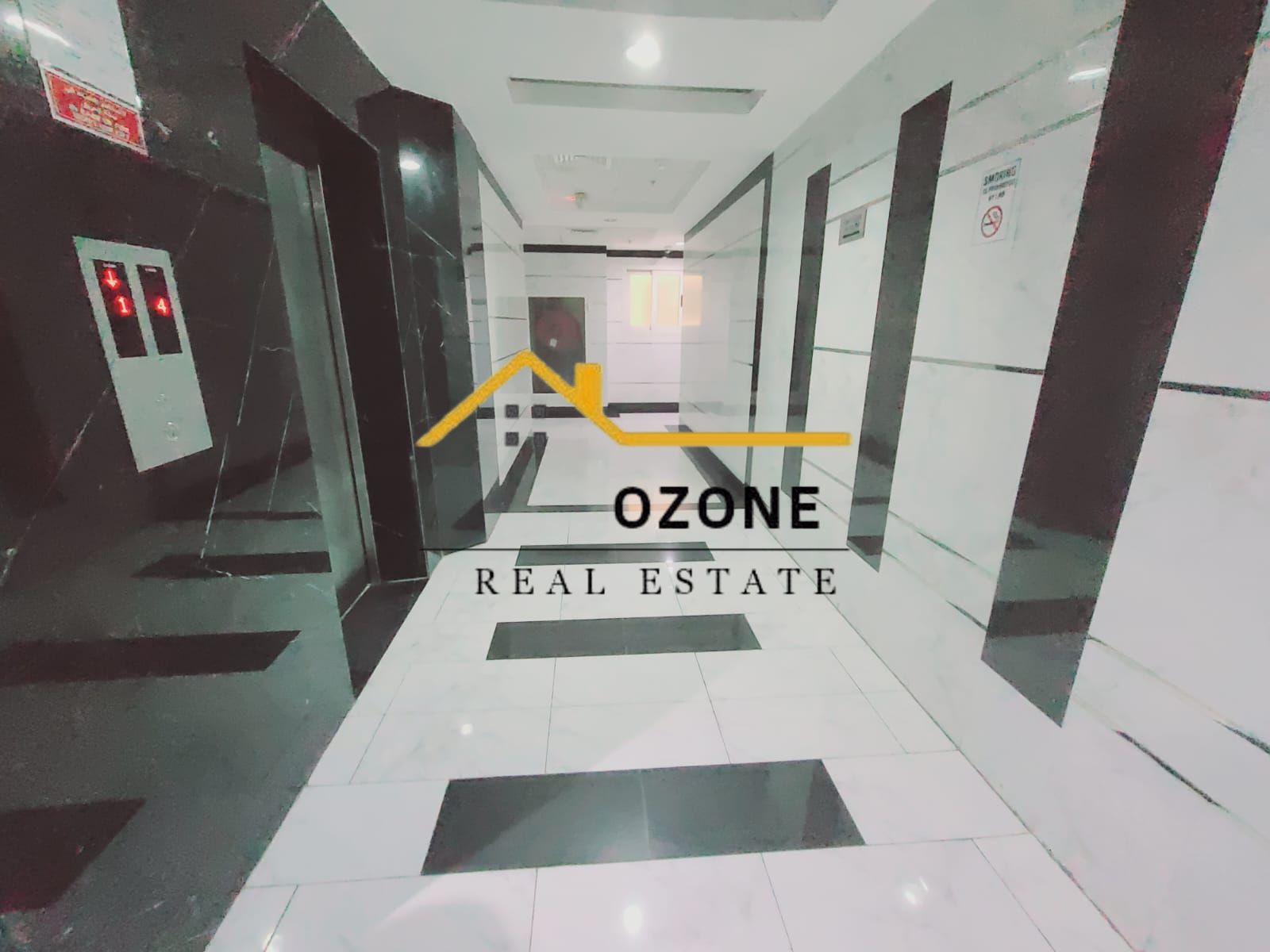 Family Studio for Rent with Parking and Wardrops //6 cheques payment