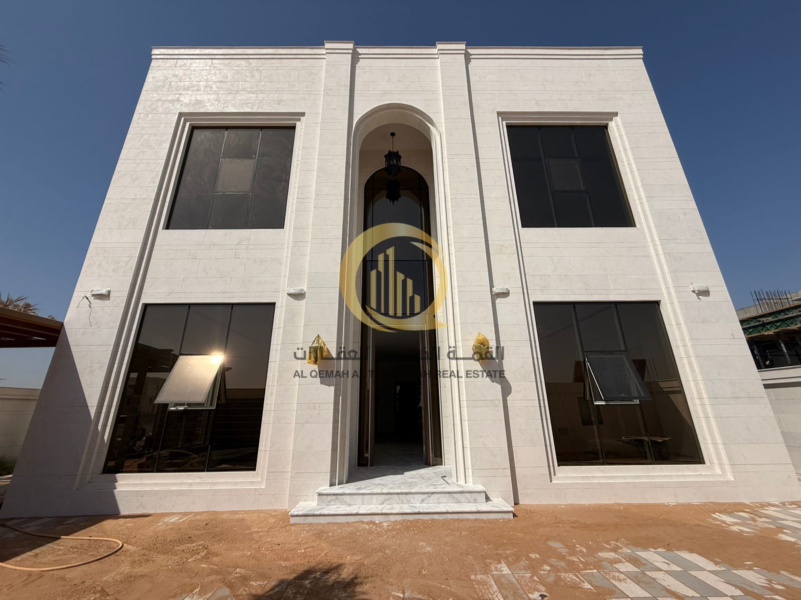 For sale: a villa with personal finishing in Al Badi'ah suburb, Houshi district, in the Emirate of Sharjah. Freehold ownership for Arabs. Prime locati