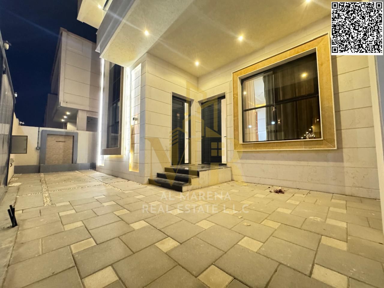 A villa with a price including electricity, water and air conditioning on the main street, ready to move in, in the most prestigious areas of Ajman. F