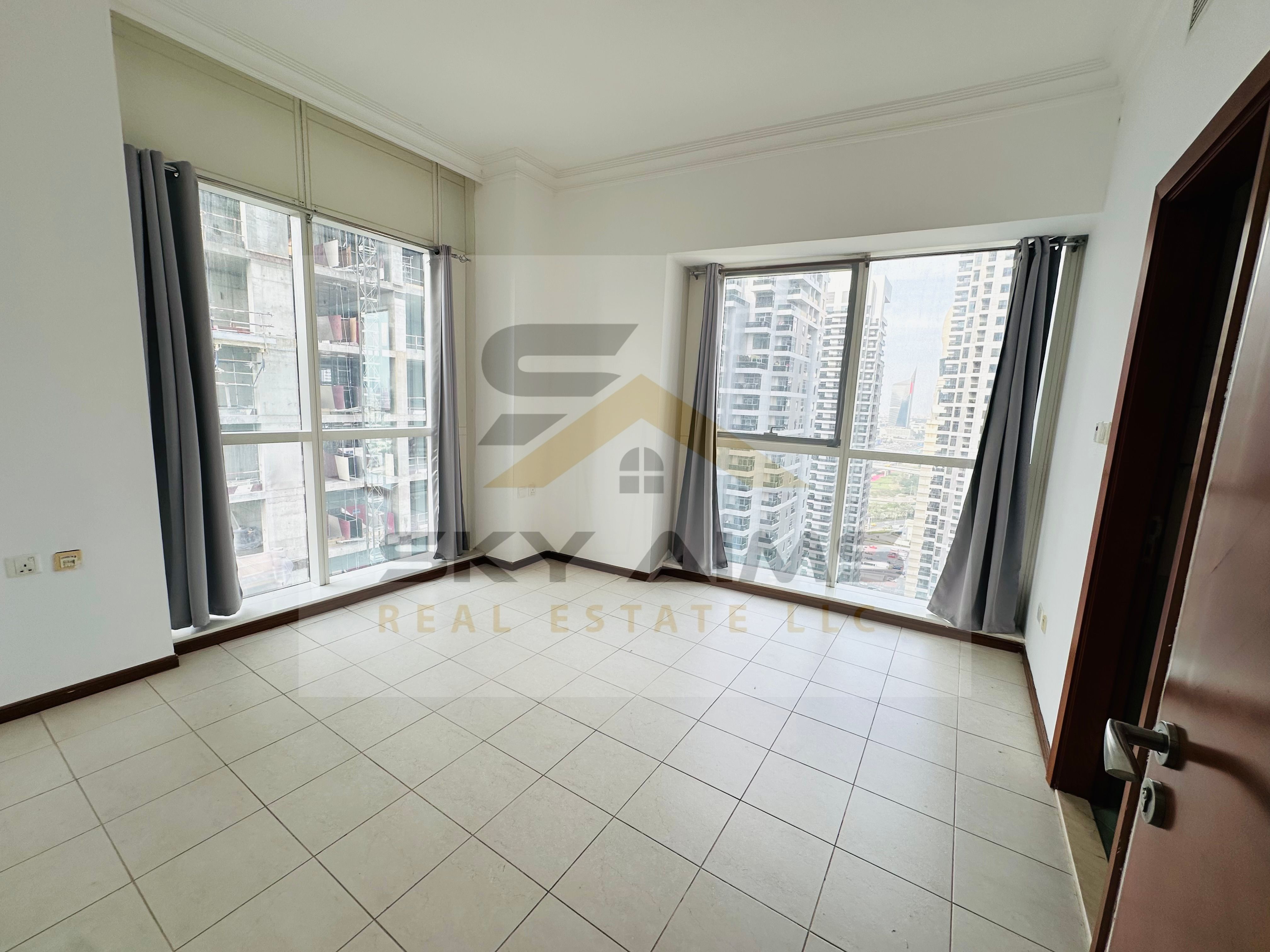 Huge Balcony | SZR Marina View | Close To Sobha Metro