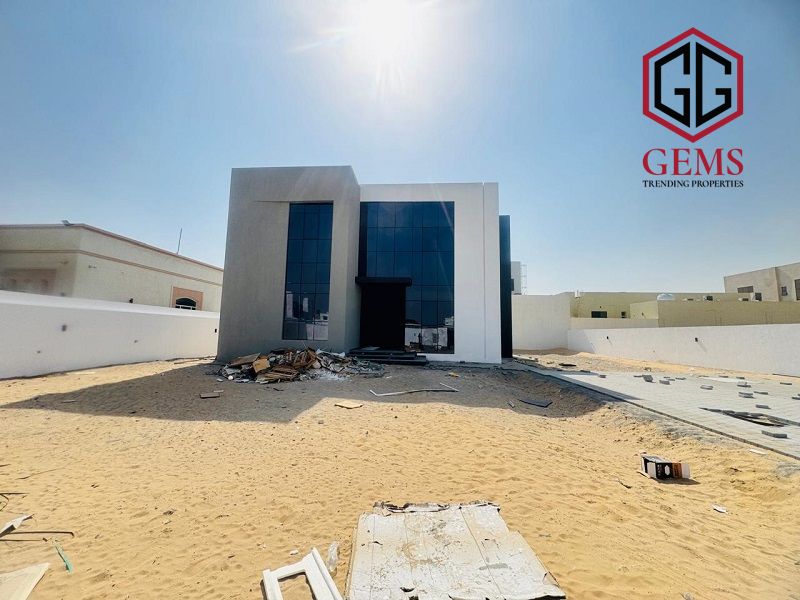 BRAND NEW | MODERN DESIGN | BIG PLOT