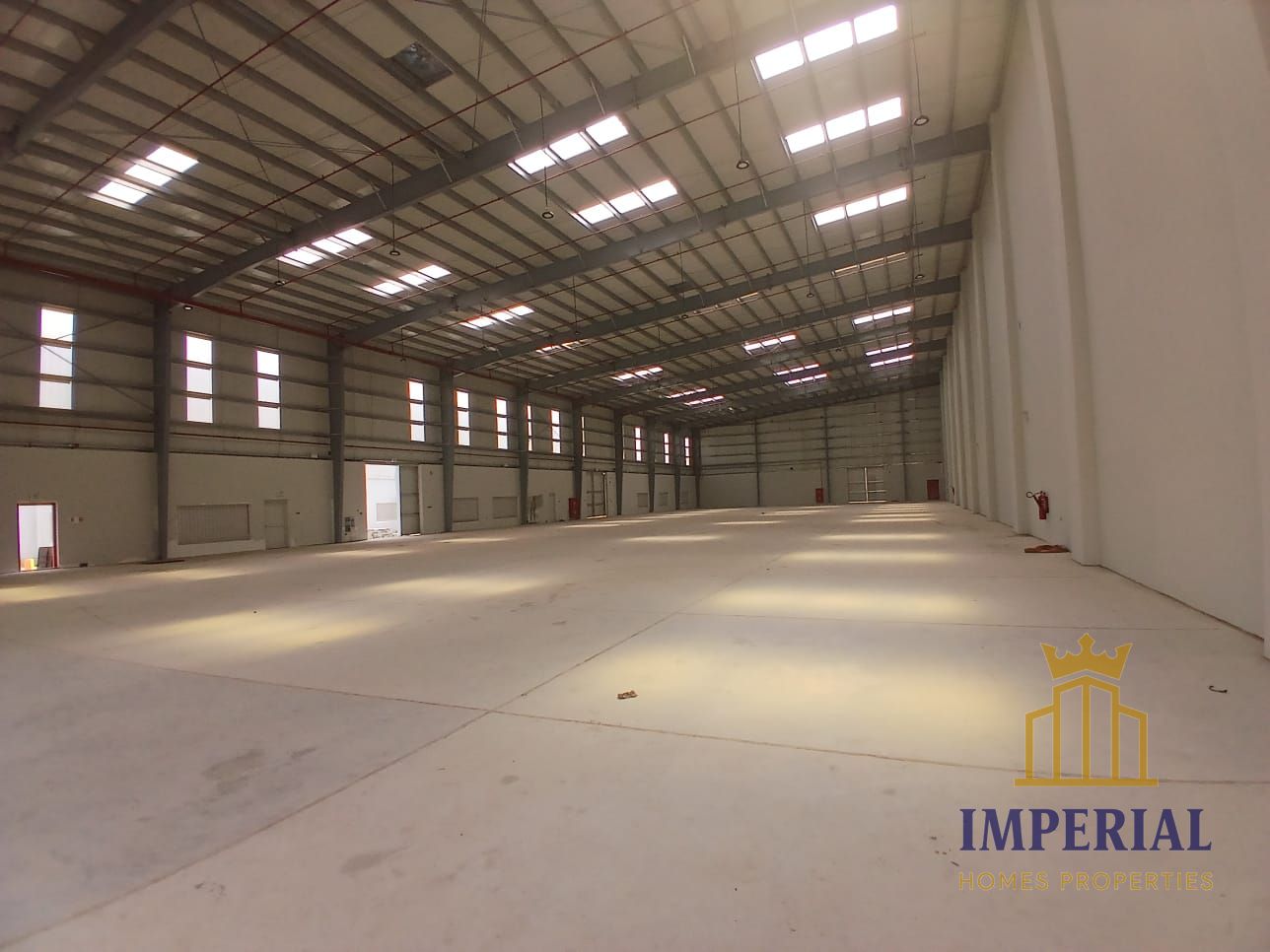 A great opportunity to rent a warehouse in Umm Al Quwain, suitable for storage, industrial, and commercial activities, .