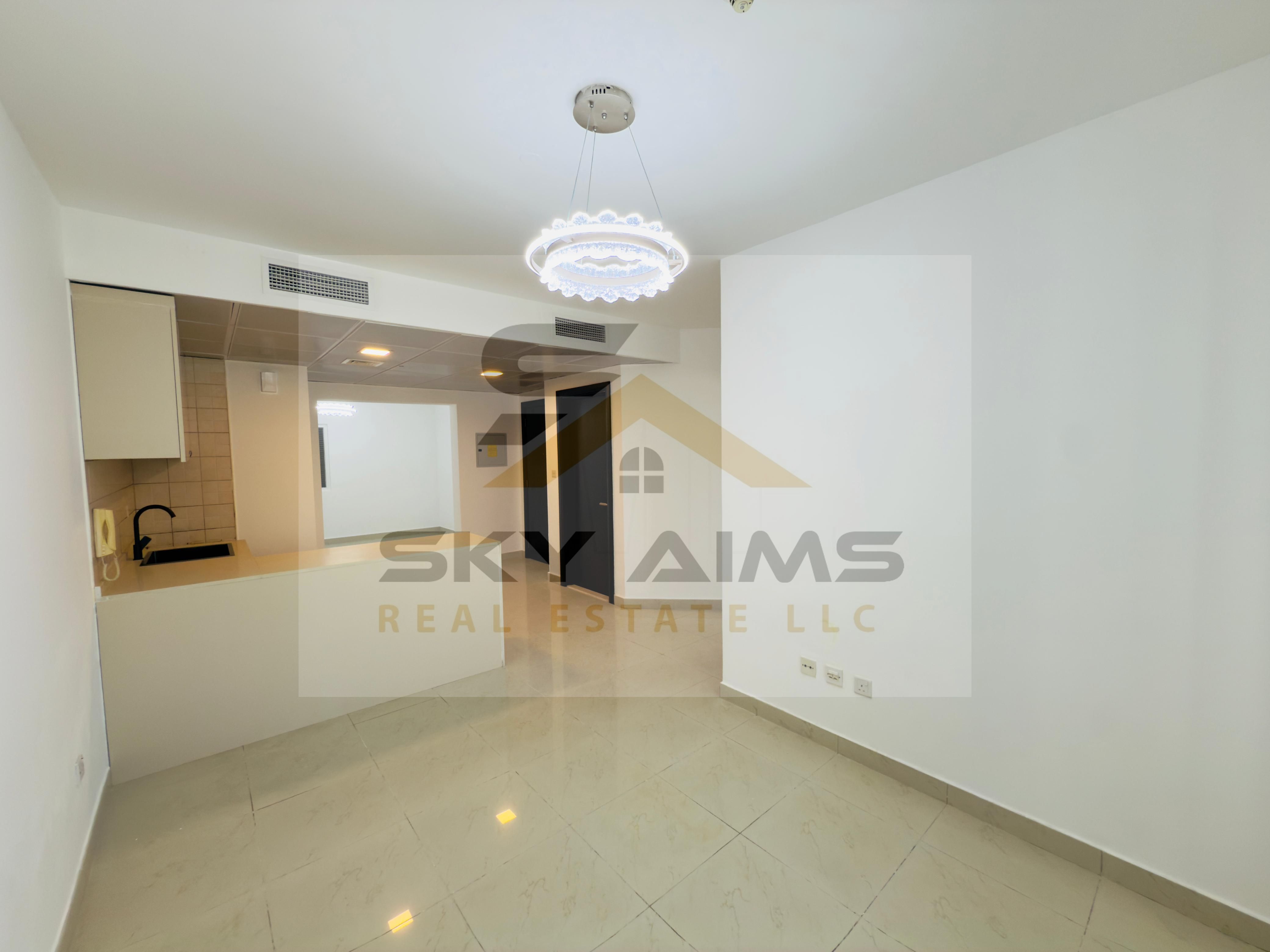 SZR Marina View | Dining Area | 2 Washrooms