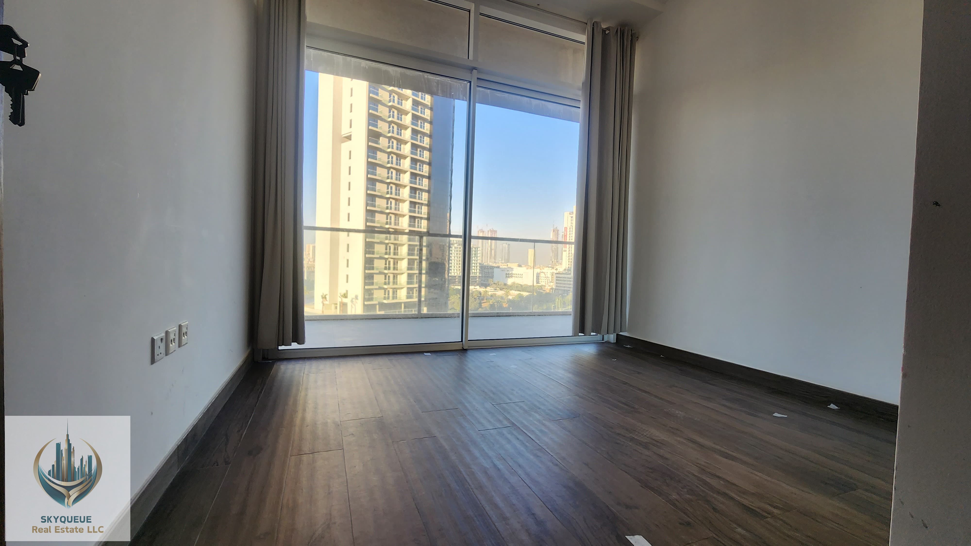 Large layout | Mid Floor | Reasonable Price 2bhk available for rent