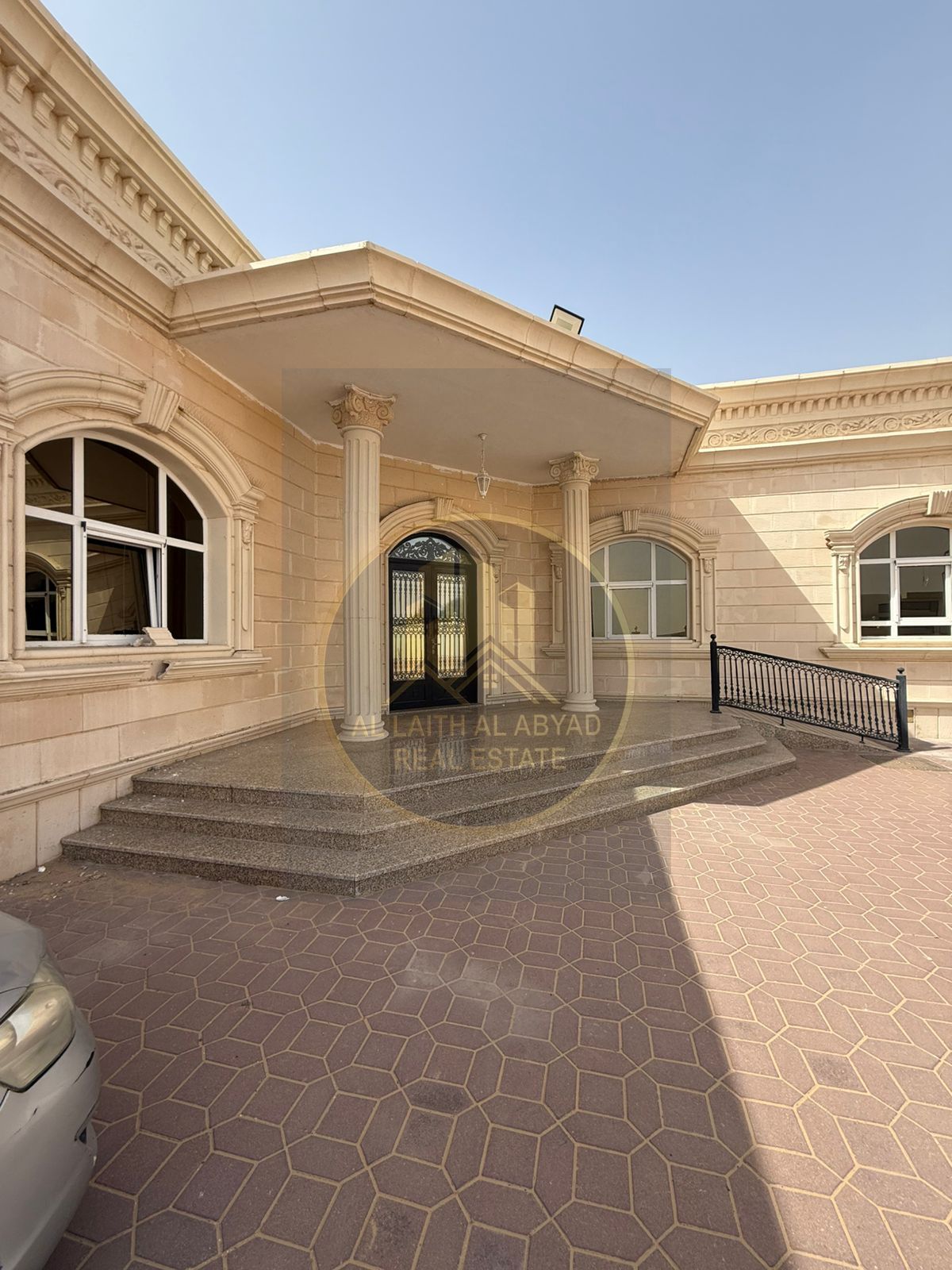 Villa for Rent in Sharjah – Al Bada’a Area Located next to Sheikh Sultan’s Palace