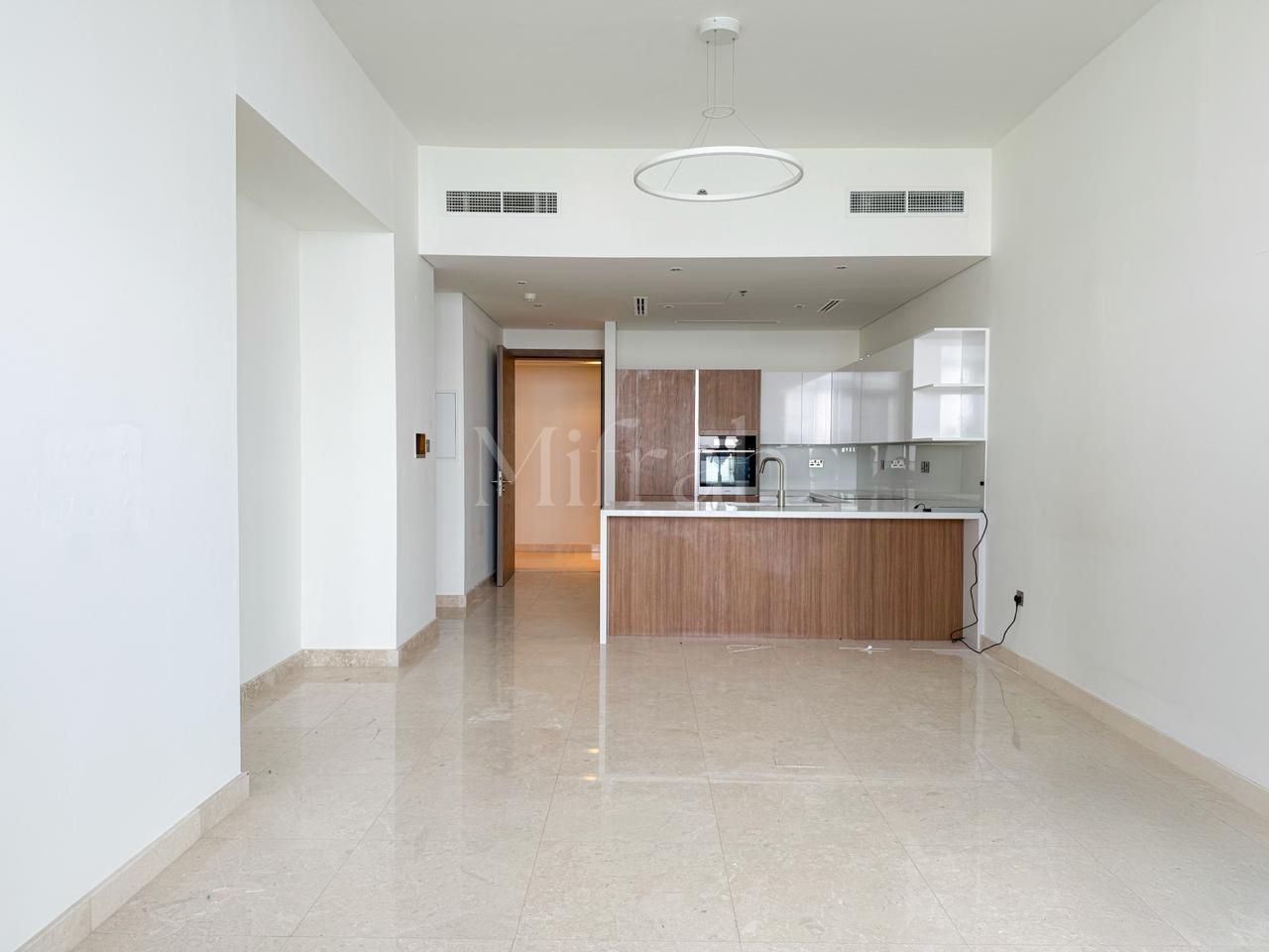 Breathtaking Ocean View 1BR | Giant Balcony | Mid-Floor