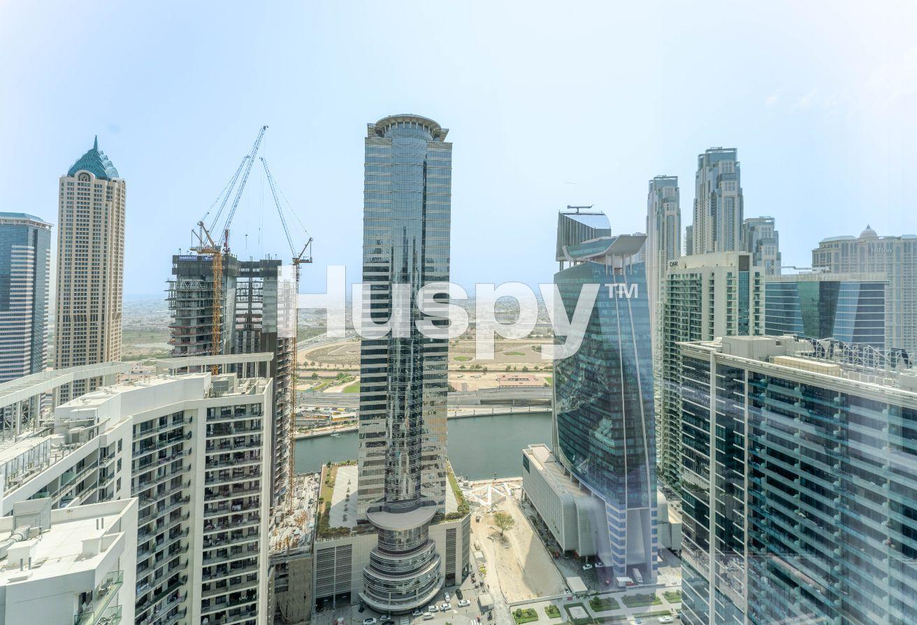 Near Metro | High Floor | Vacant