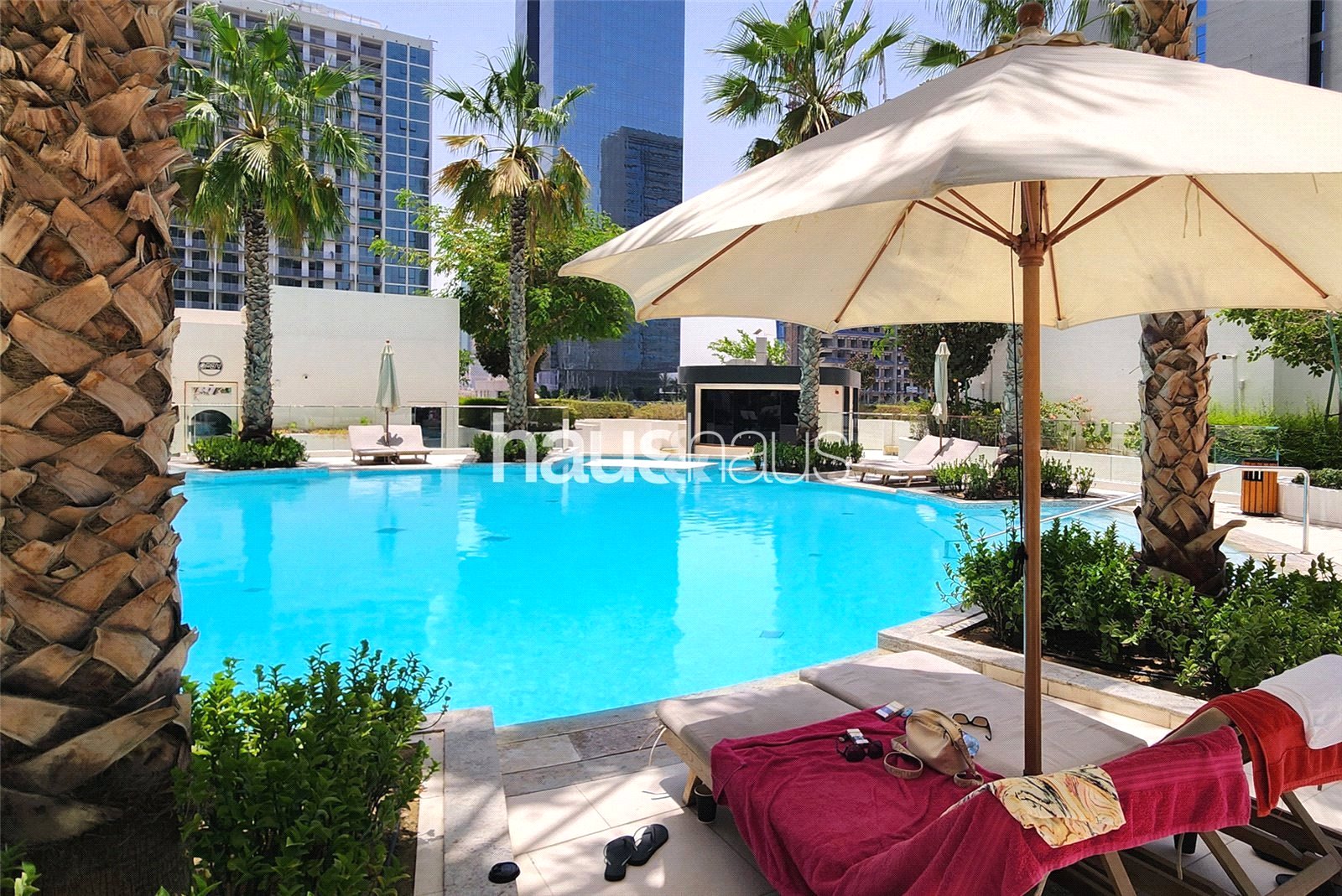 Large 1BR | Bright | Newly Furnished | Vacant