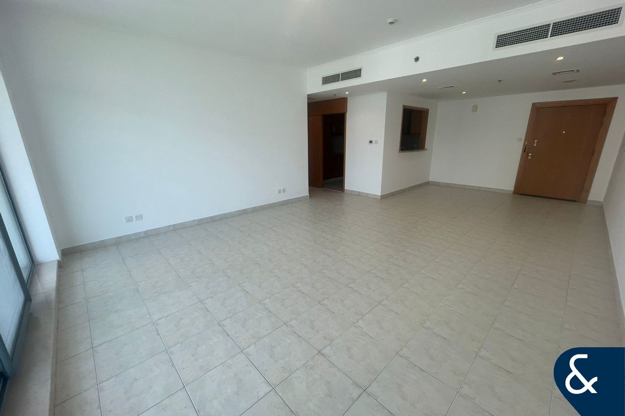 Excellent Layout | 1333.97 sqft | Vacant Now