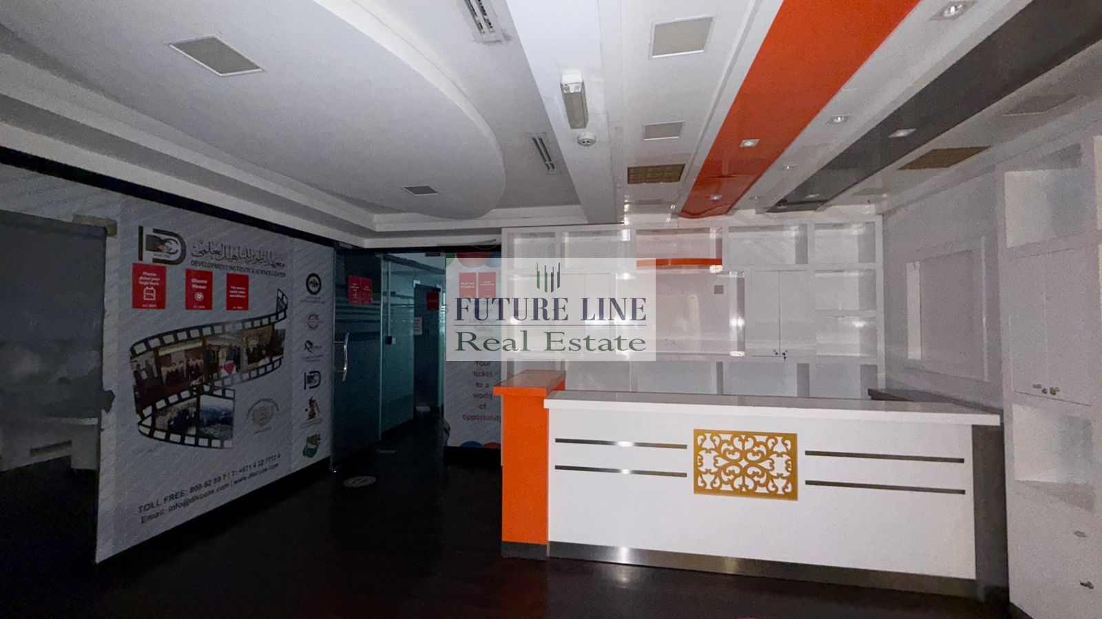 FITTED OFFICE w/ OFFICE PARTITIONED-WALKABLE METRO