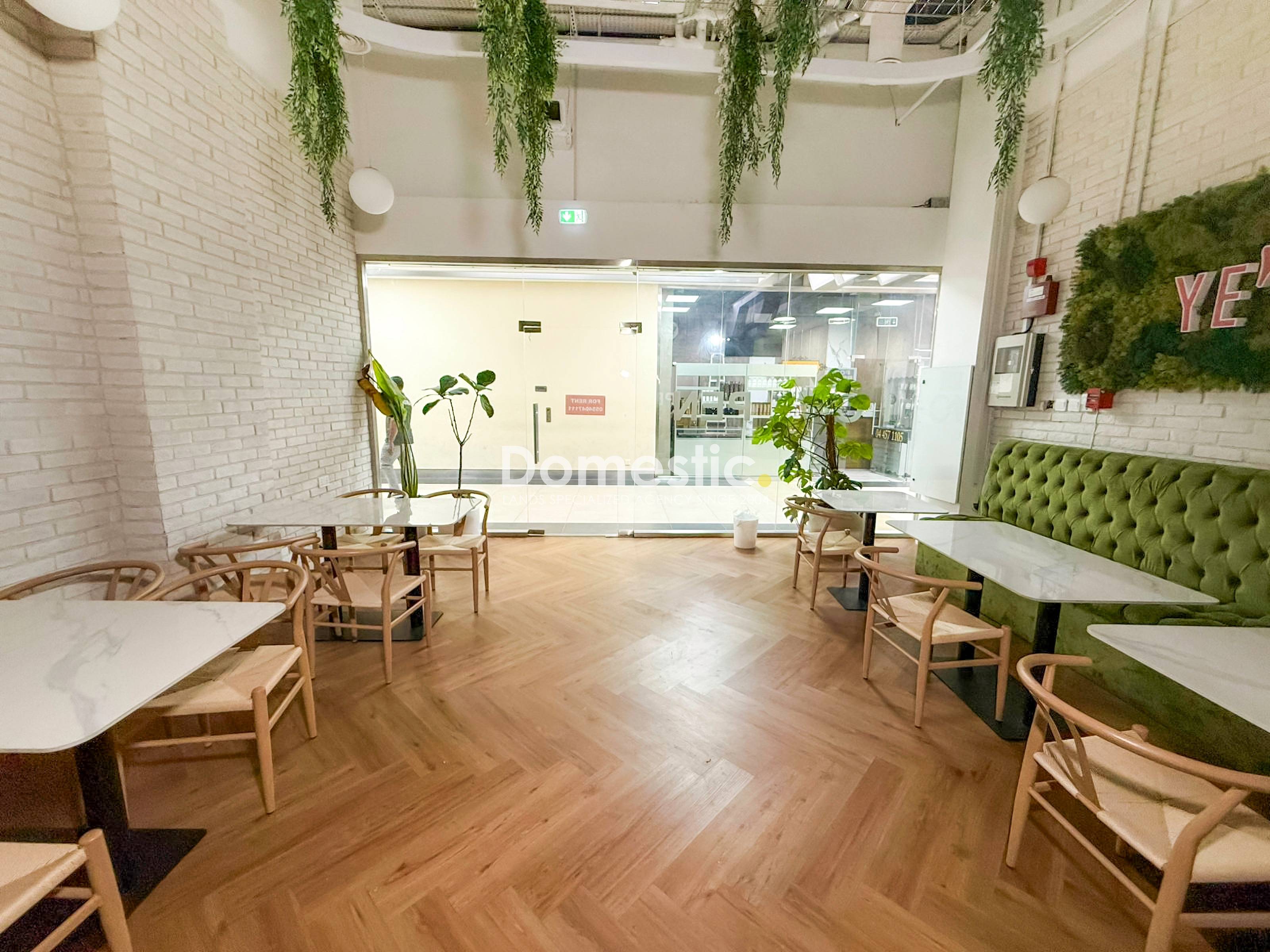 Full |Ready RestaurantIGreat Location lHigh demand
