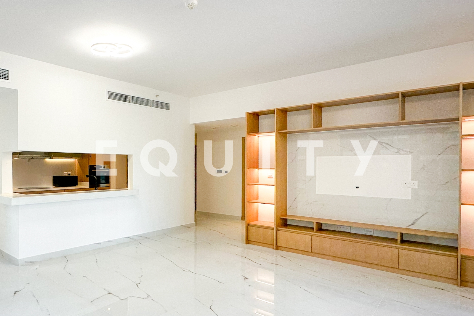 Fully Upgraded 1BR | Unfurnished | Prime Location