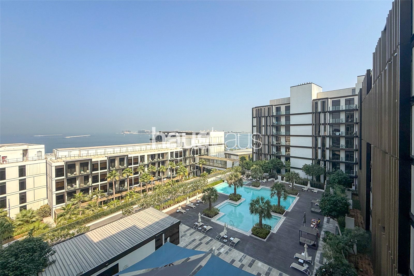 Pool View | Bills Included | Modern Interior