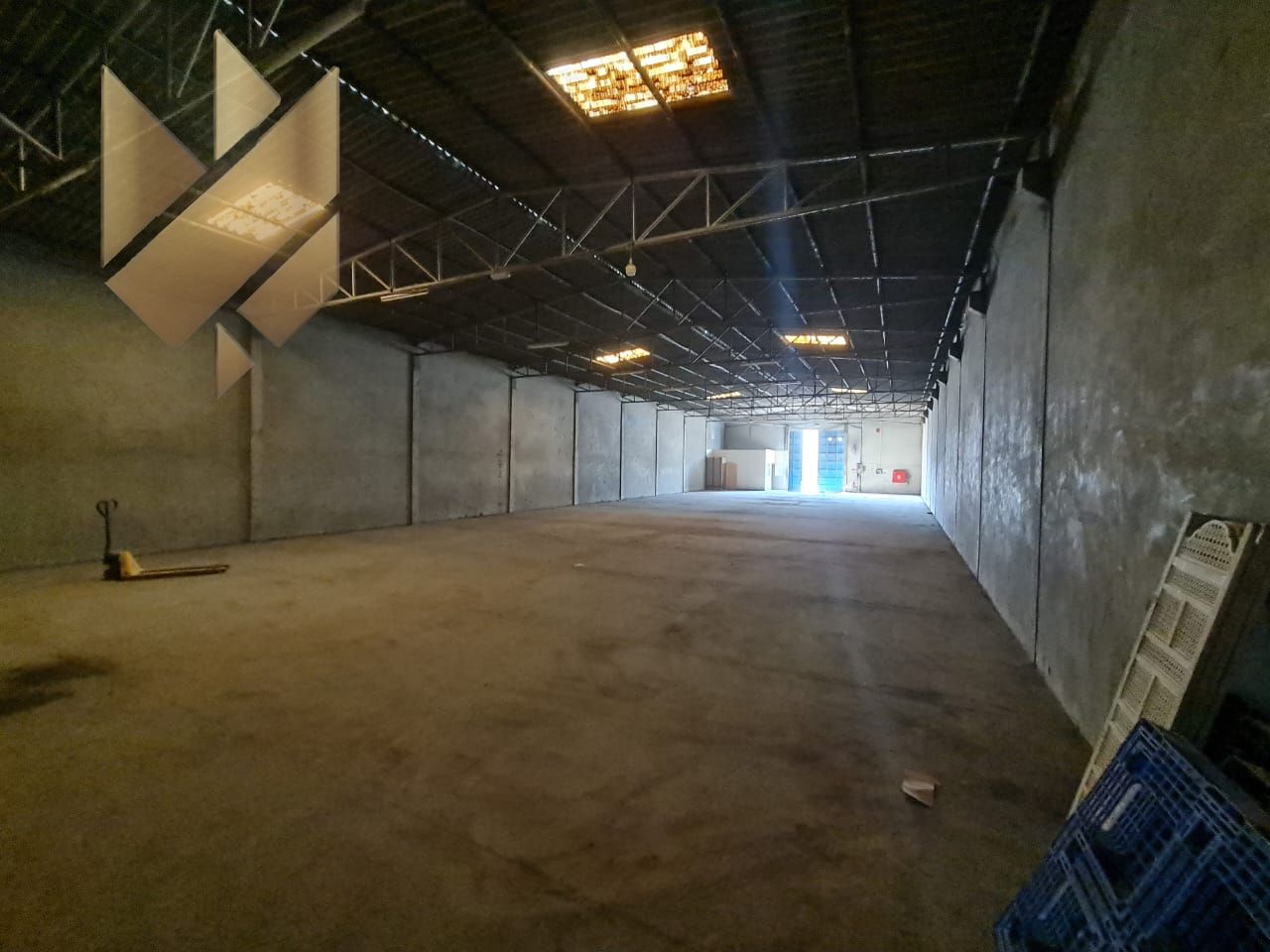 Special offer for factory owners and large companies in a prime location