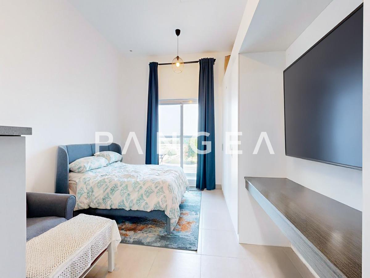6 Cheques | Furnished | Big Layout