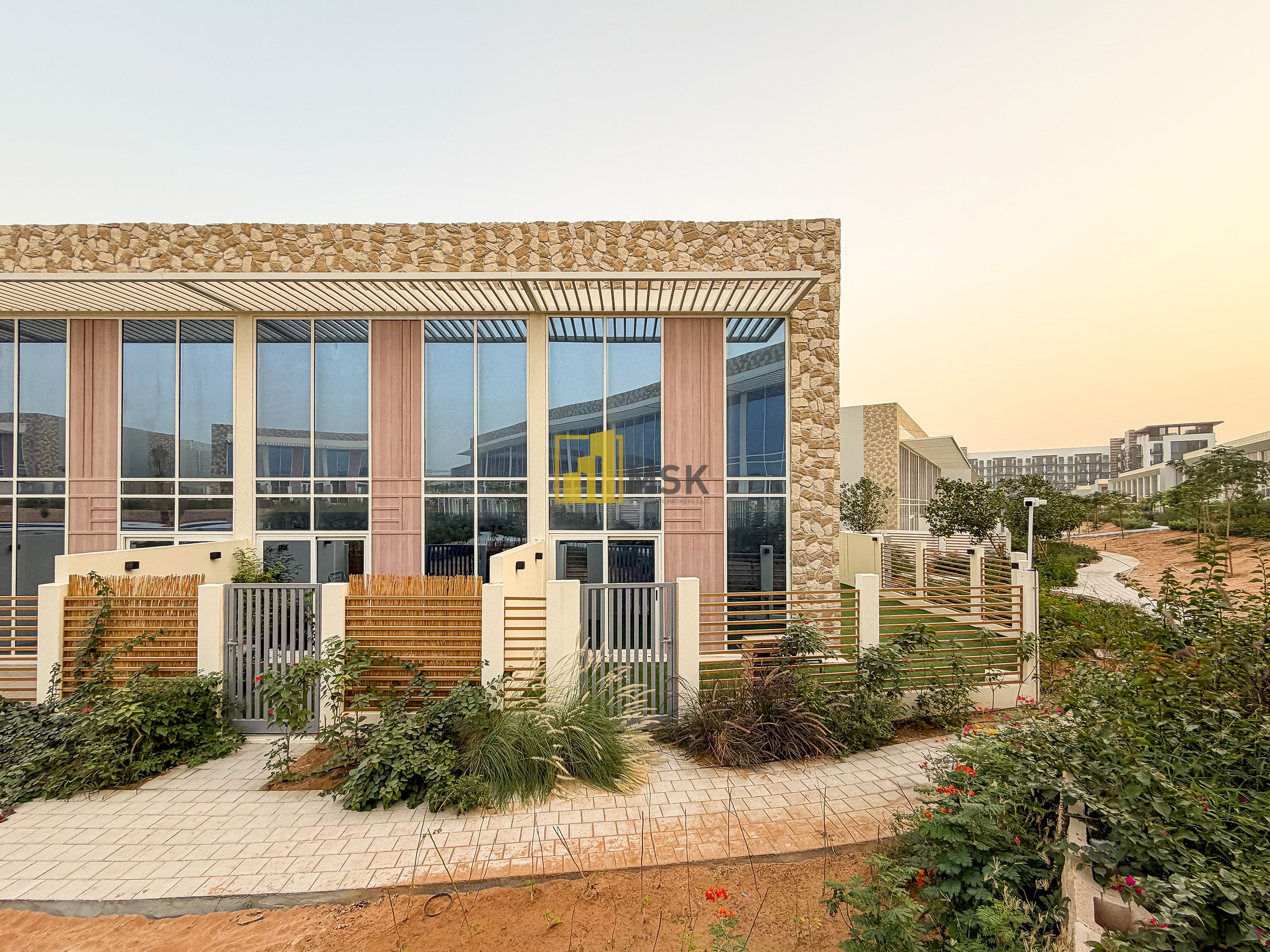 Contemporary 2BR Townhouse | Ready to Move In