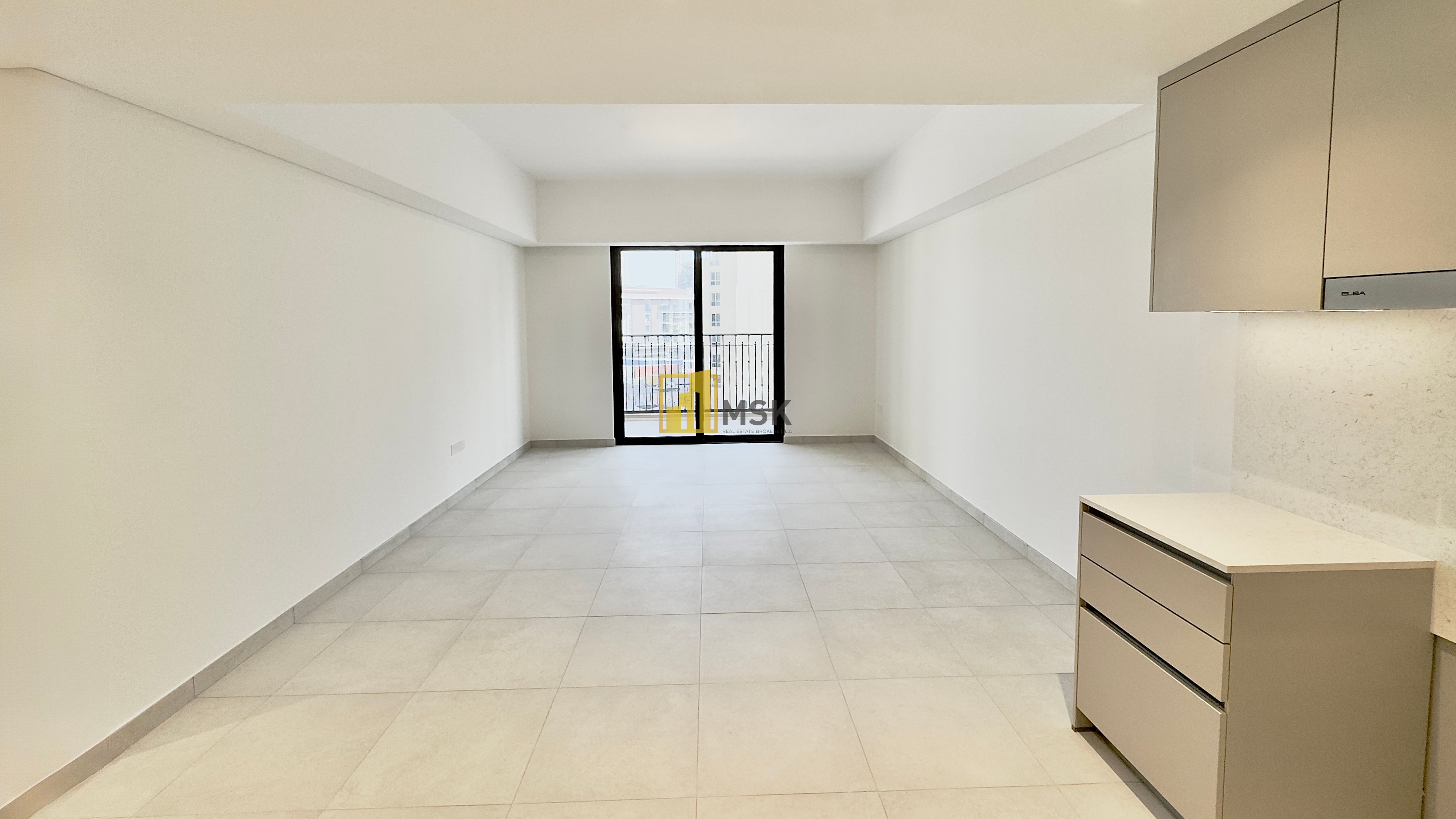 Bright Unit I Bigger Layout I 3 Cheques