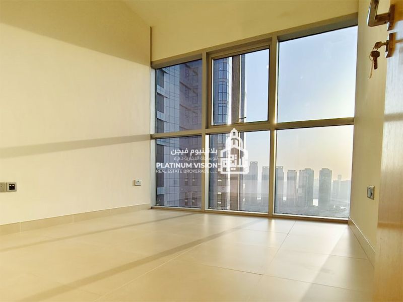 BRAND NEW | 2BR + Big Balcony | High Floor | Kitchen Appliances