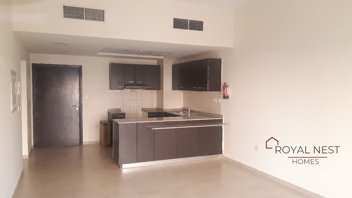 Spacious 1 Bed | Community view I With Terrace