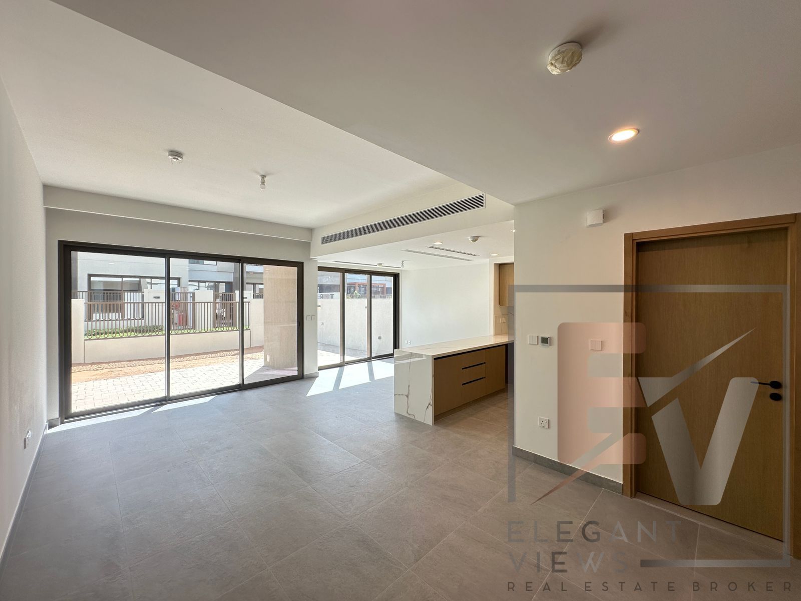 Spacious 3BR + Maid | Villanova | Private Balcony