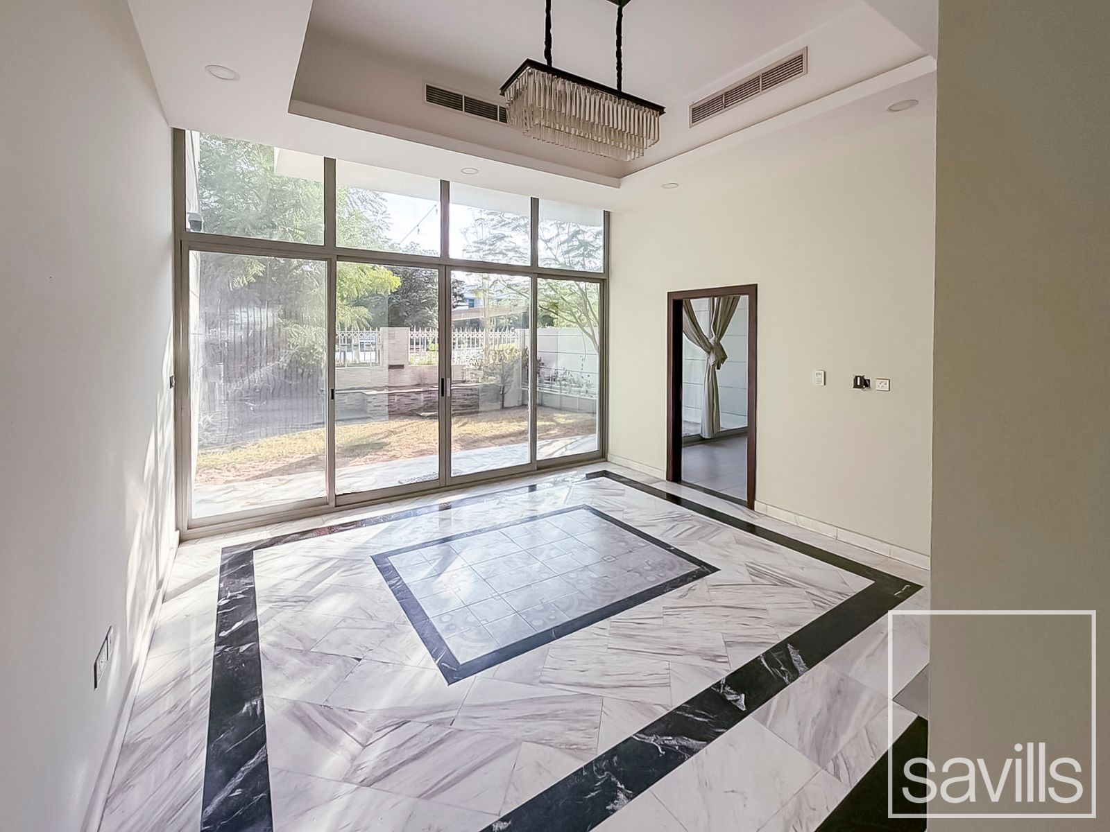 Skyline Living | Spacious Layout | Parkland Views