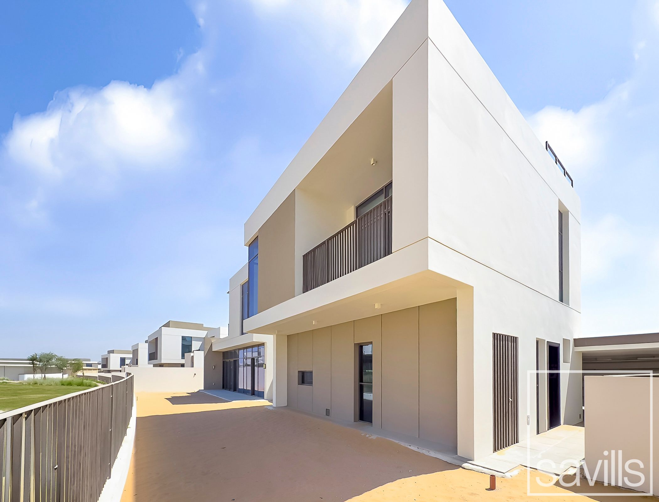 Skyline Serenity | Spacious Villa | Park View