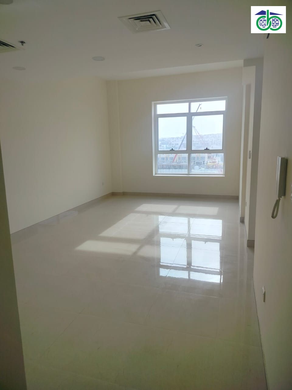 2 BHK AVAILABLE || DIRECT FROM OWNER || NO COMMISSION || CHILLER FREE II ONLY FOR FAMILY