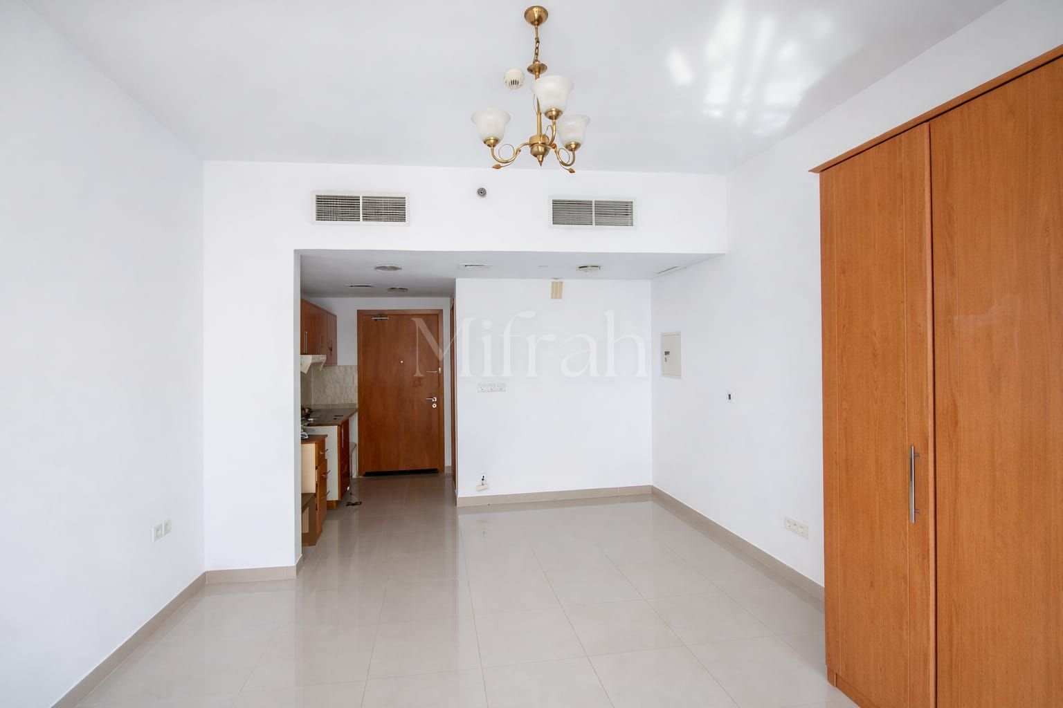 Modern Unit I Lakeside View I High Floor