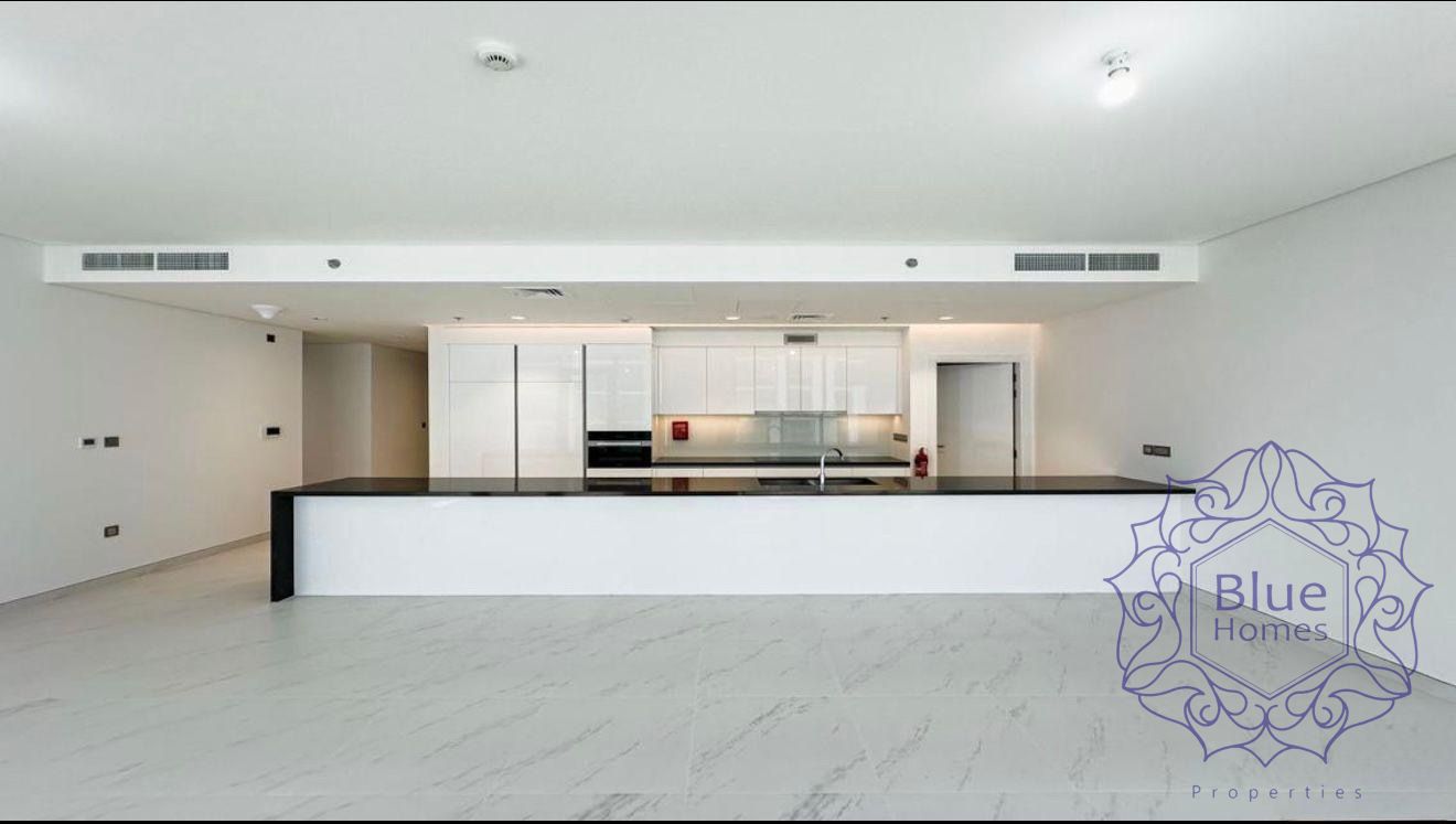 ROOFTOP GYM & POOL | ACCEPTING OFFERS | VACANT