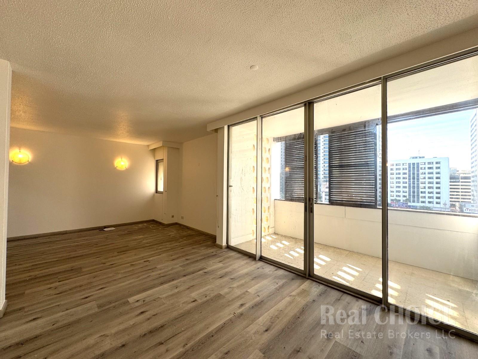 Spacious 2-Bed | Prime Downtown | Great Community